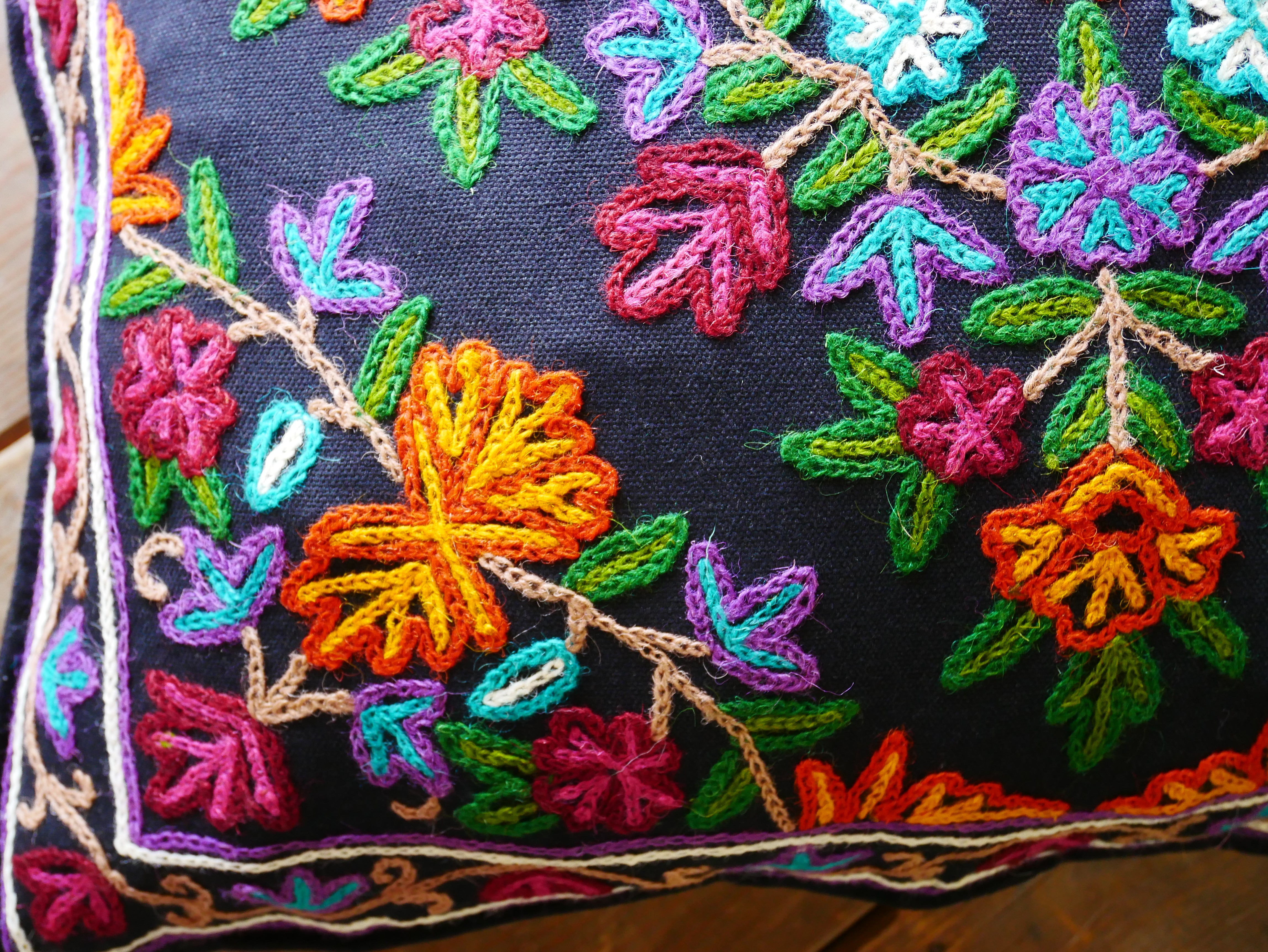 Kashmiri floor pillow cover - Meditation cushion "Shanti" 24x24 inches - The Shanti Home