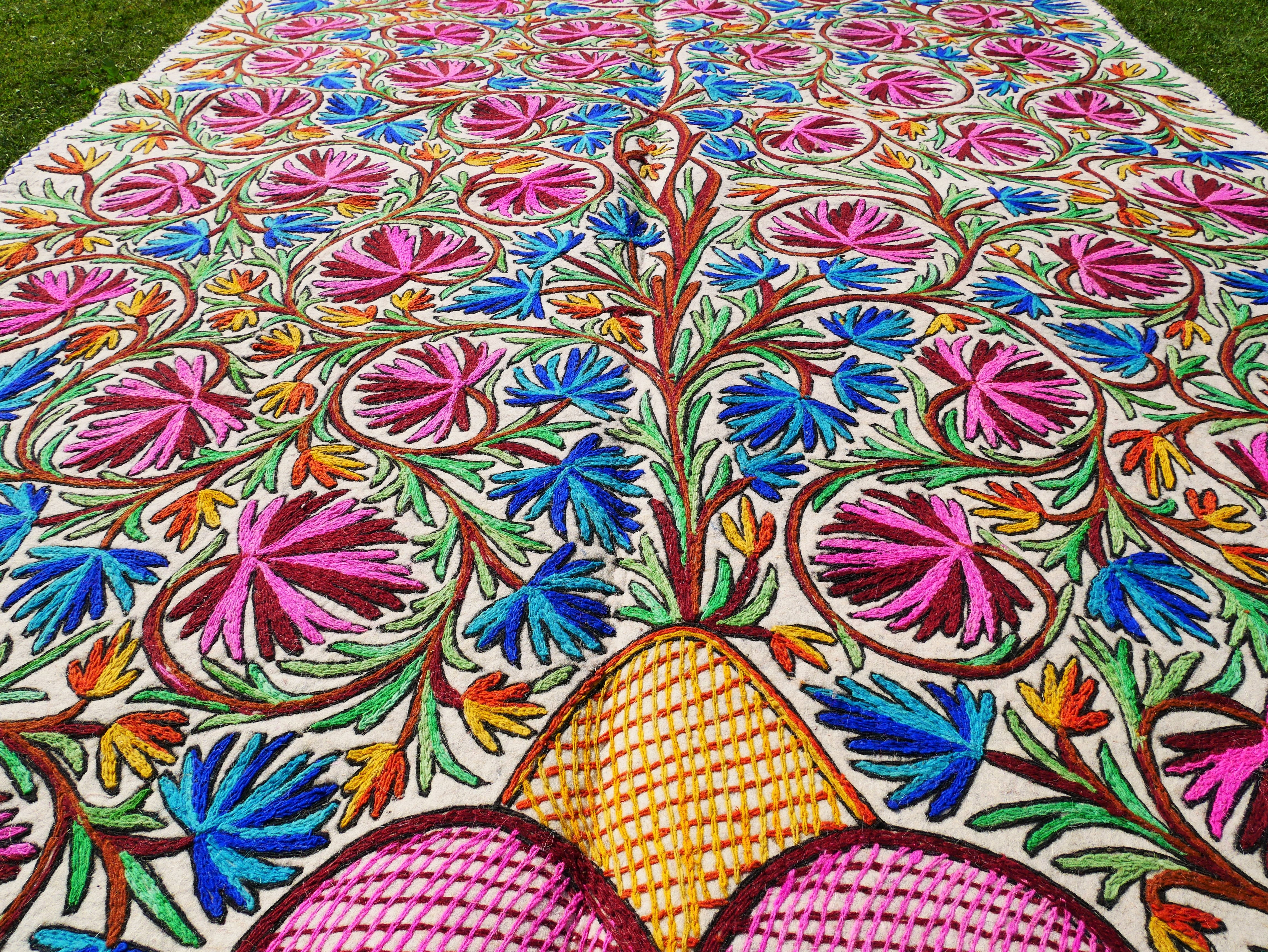 Kashmiri wool rug hand felted Namda 6x10' | boho area rug hand felted floor rug | traditional felted wool rug hand embroidery - The Shanti Home