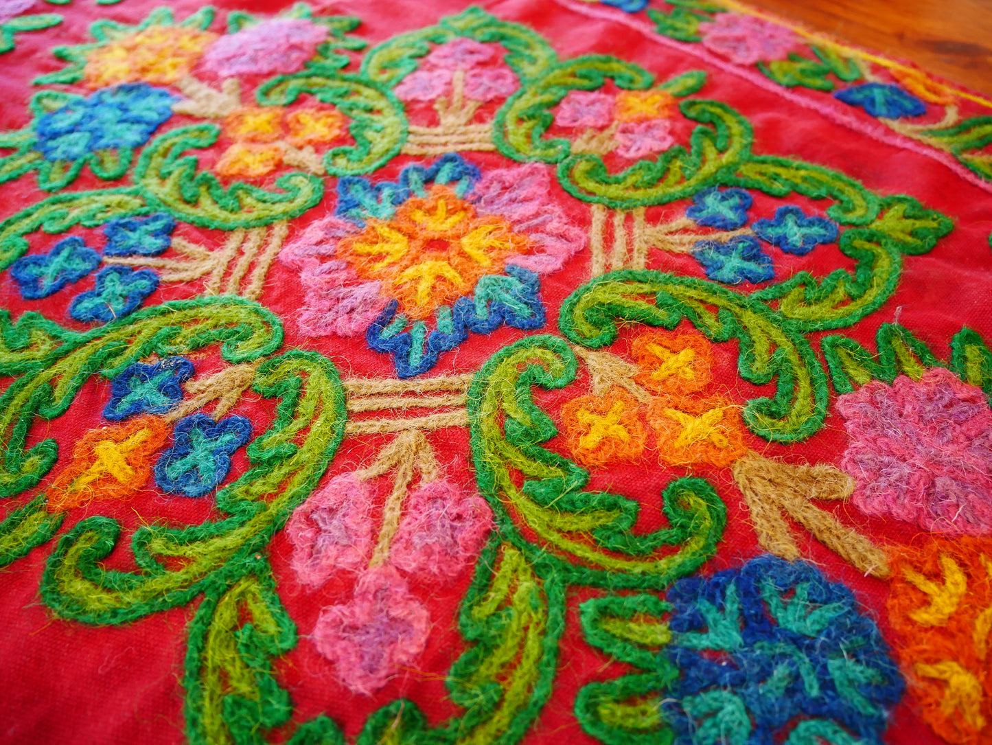 Boho table runner - Kashmiri Crewel embroidery - hand embroidered table decor