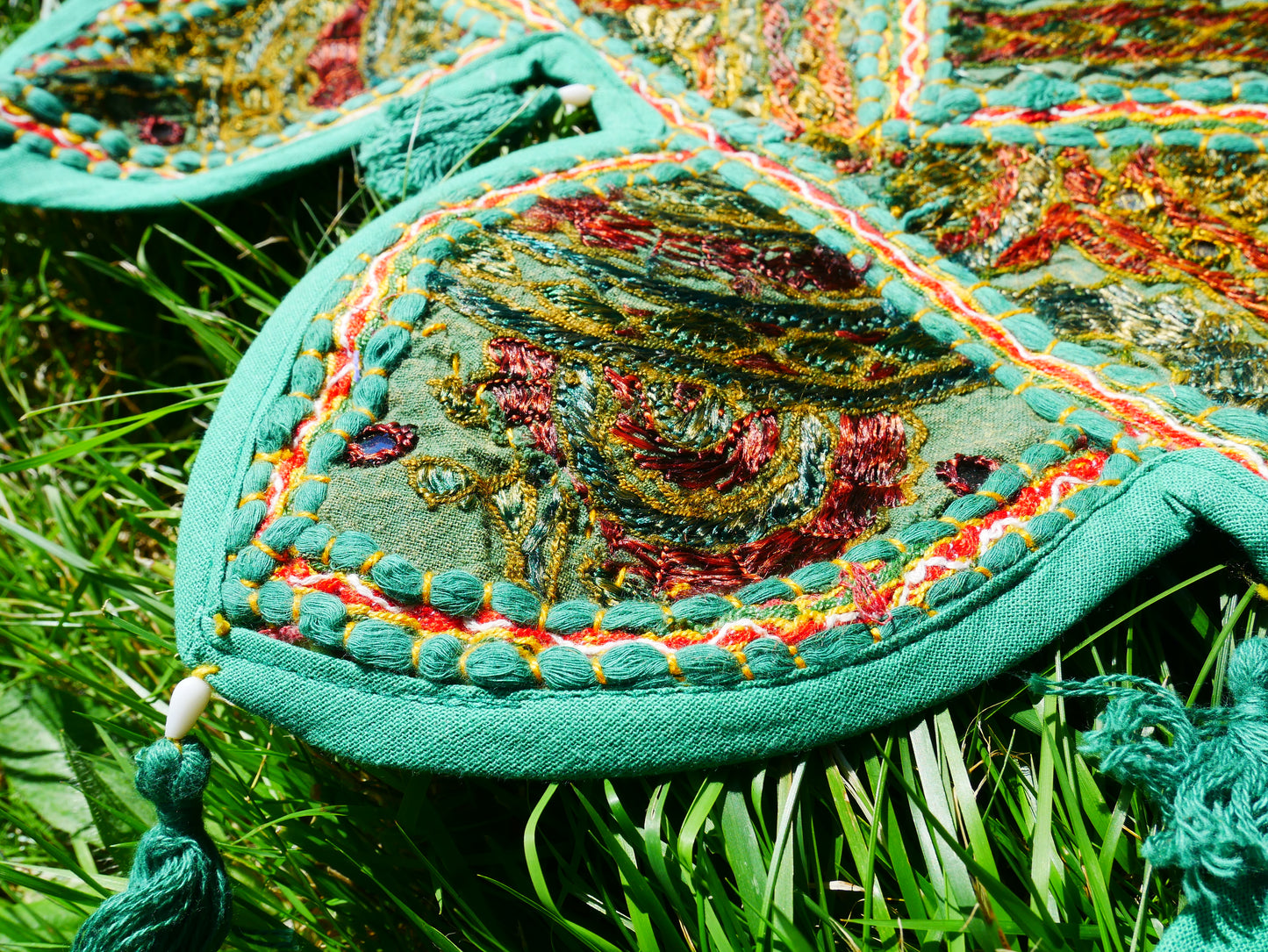 Embroidery Toran - Indian door hanging - Boho window valance green