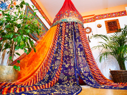 Boho Baldachin - Saree Zelt - Betthimmel | böhmische Hochzeitskulisse | Indisches Hippie-Dekor – Sitzbereich auf dem Boden