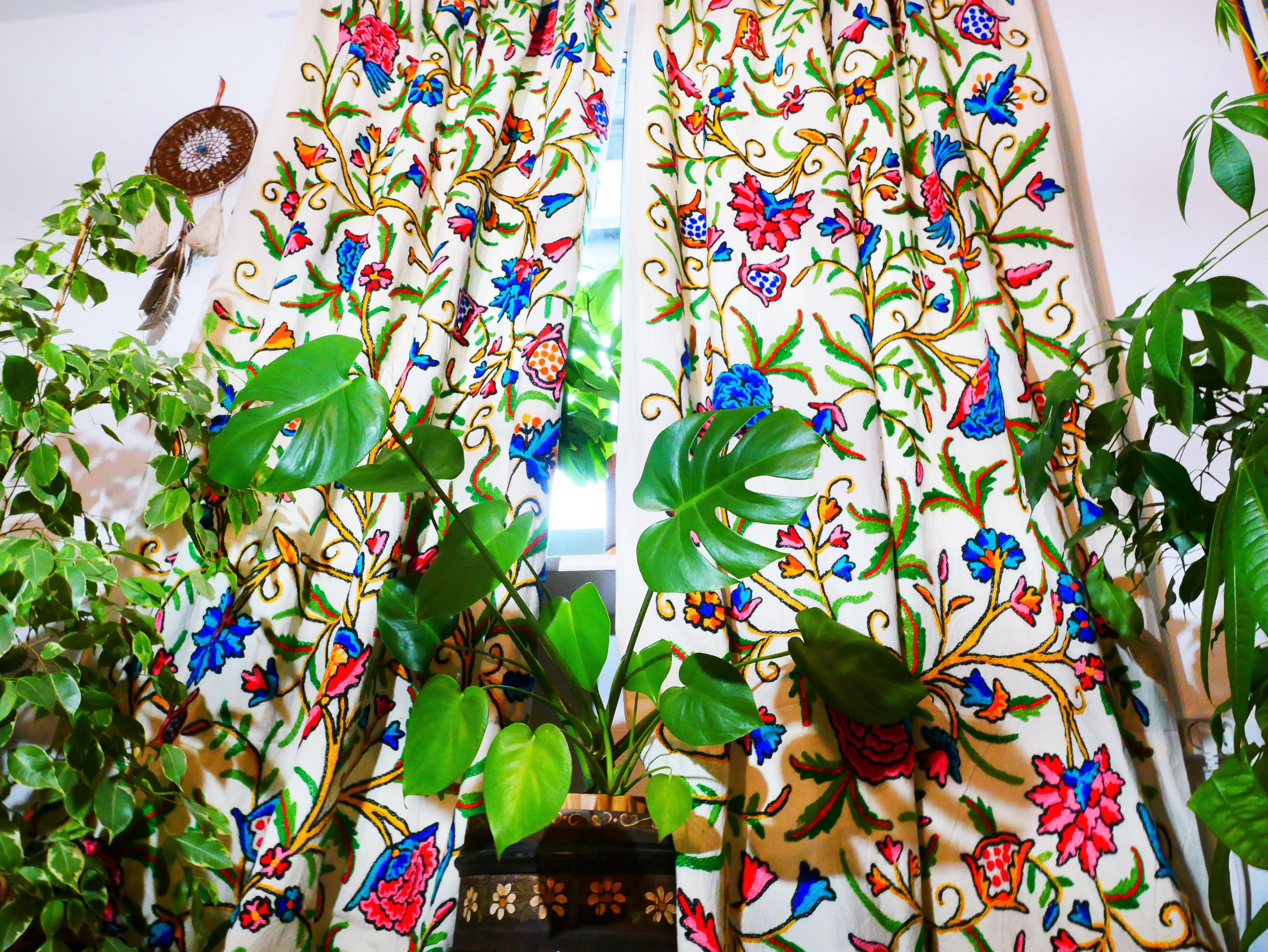 Cortina bordada de Cachemira - Cortinas de flores bordadas a mano - Cortina de dormitorio de algodón y lana - Cortina bohemia