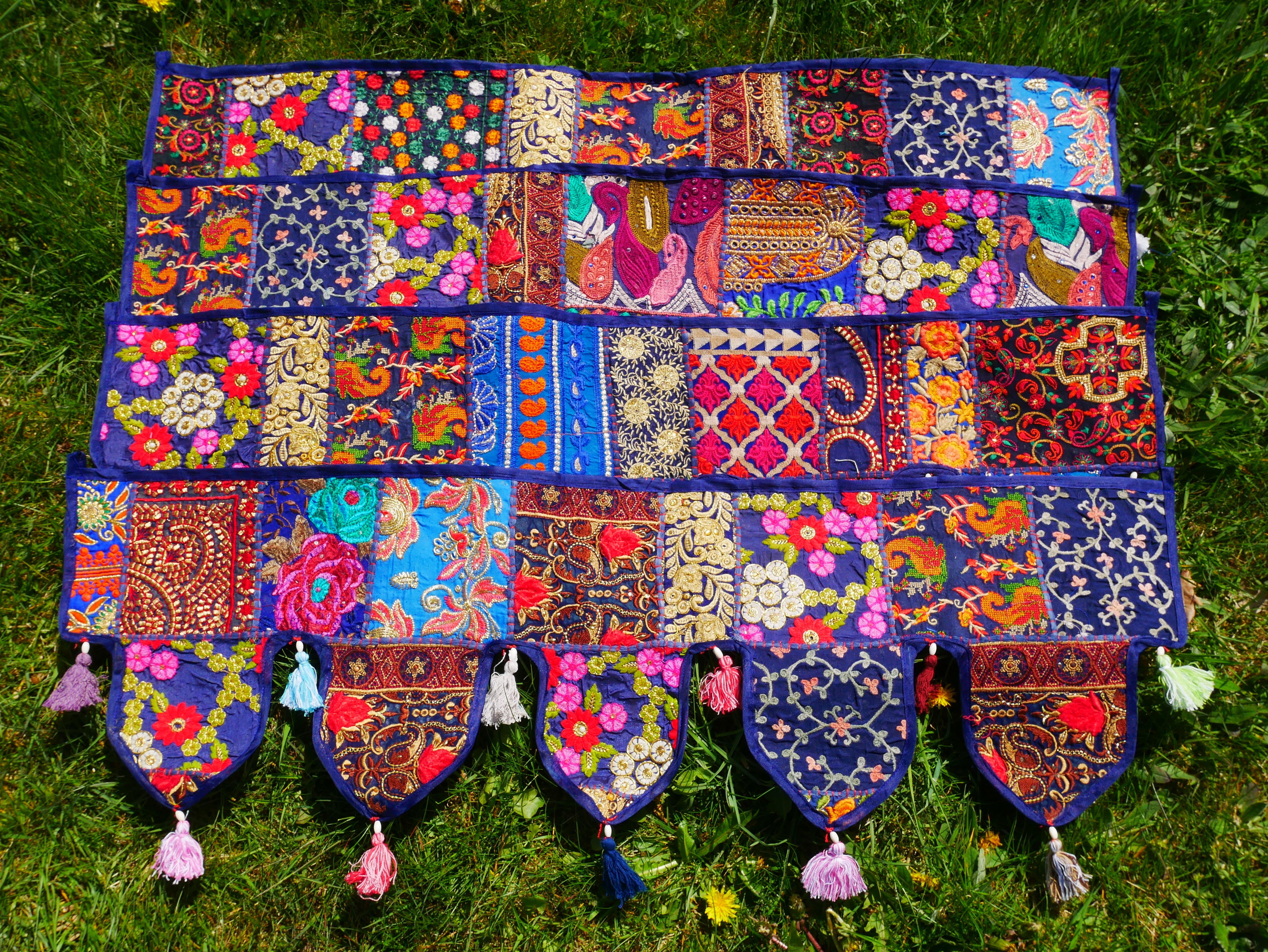 Torán indio de patchwork – cenefa para puerta hecha a mano | Cortina bohemia hippie, decoración de ventana y tapiz de pared