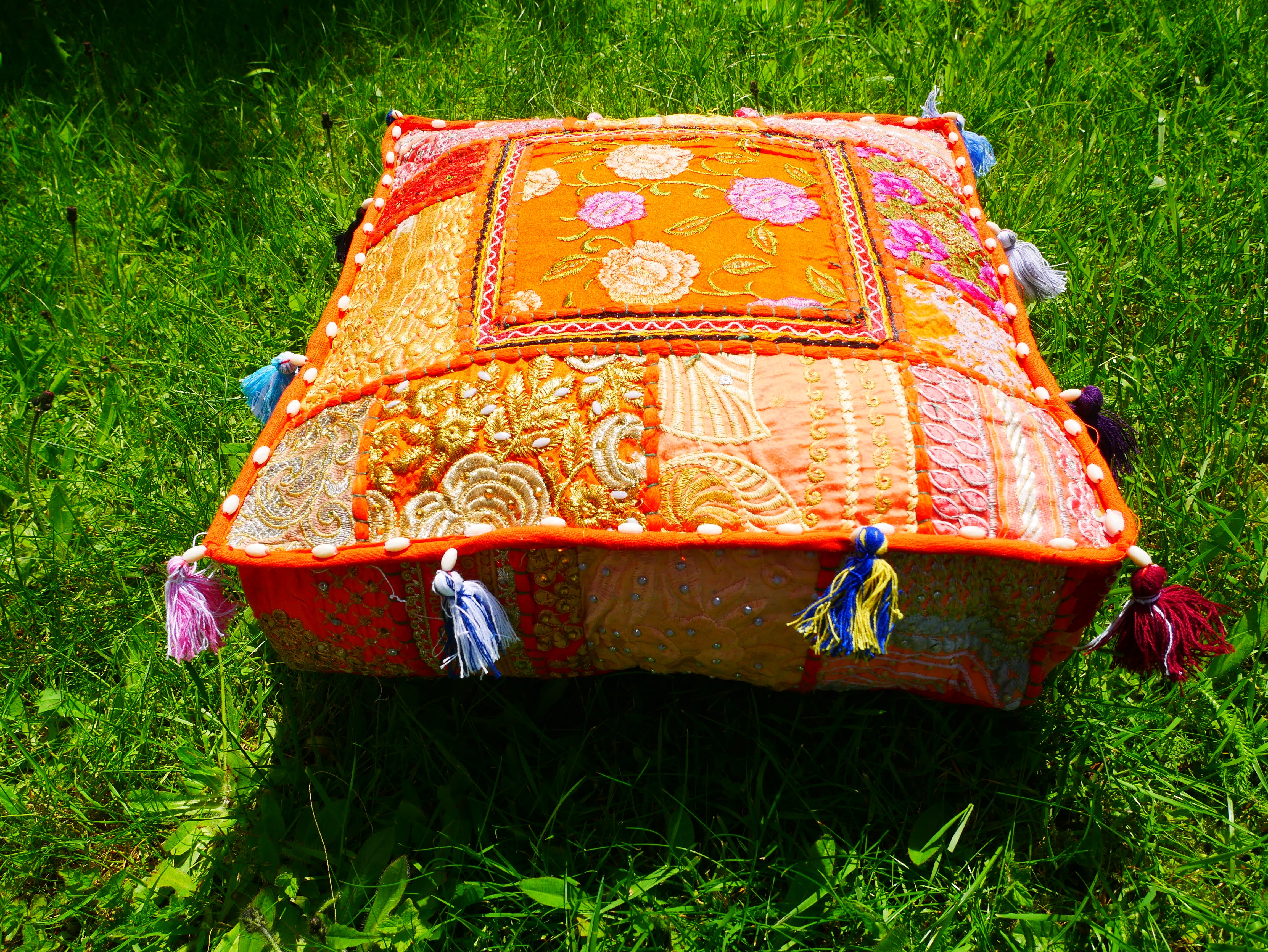 Funda de cojín de suelo Rajastani de 16" | Cojín de meditación - Cojín decorativo para asientos indios bohemios de suelo