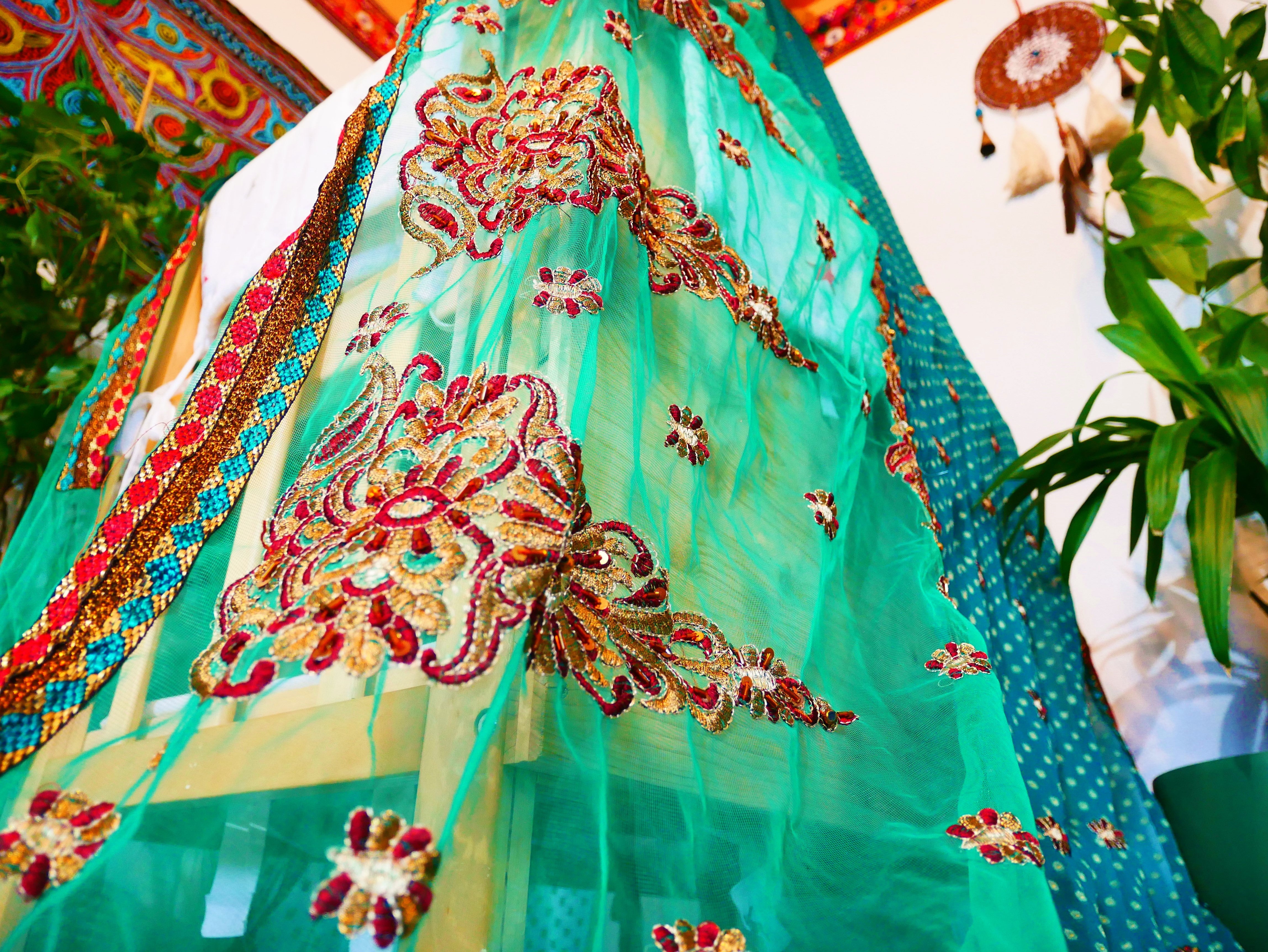 Baby Bed Canopy Kashmiri Crib Canopy Set Colorful Indian Saree Bed Curtain with Hand-Carved Walnut Curtain Rod Hippie Style Nursery Decor Baldachin - The Shanti Home