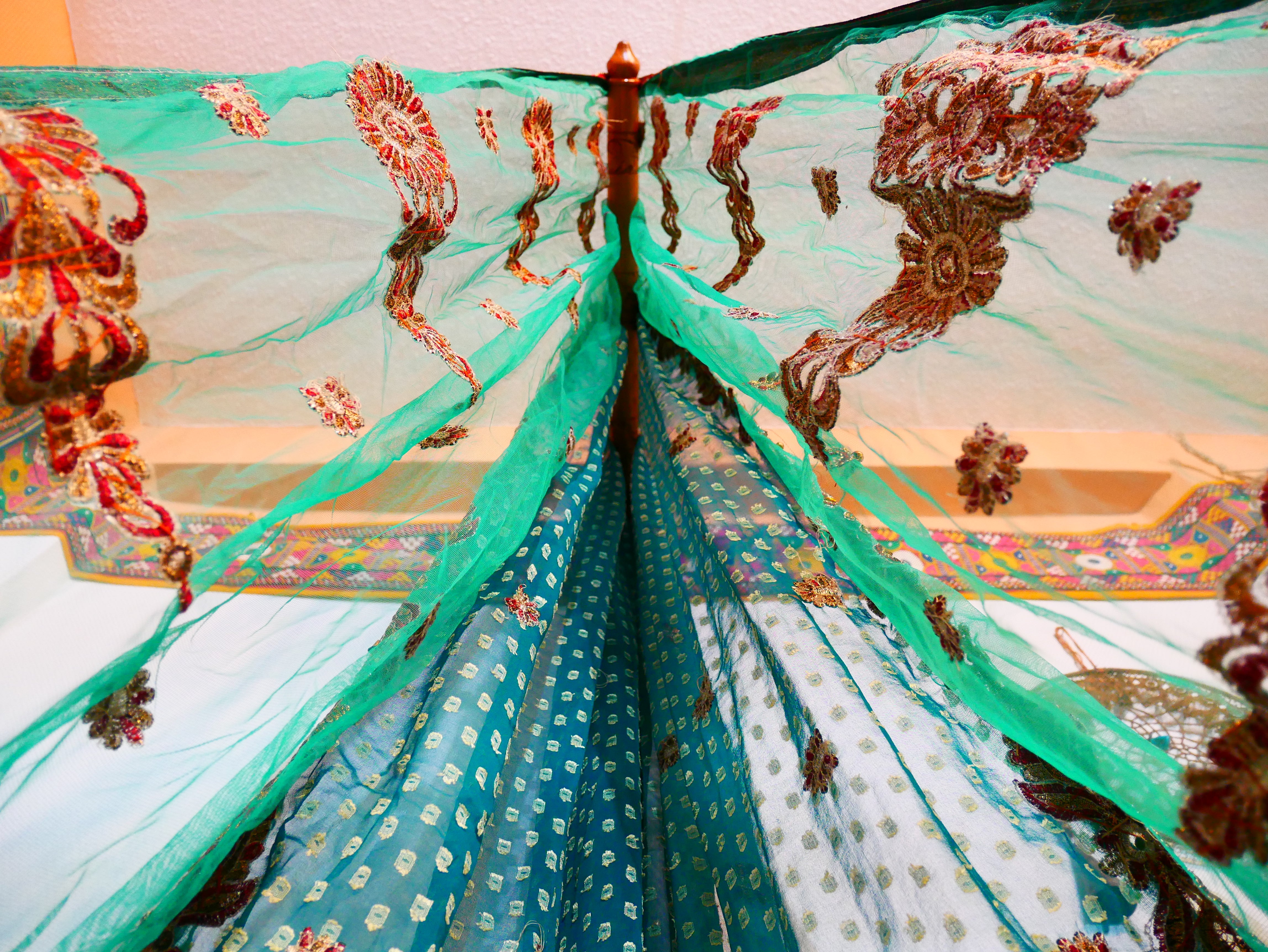 Baby Bed Canopy Kashmiri Crib Canopy Set Colorful Indian Saree Bed Curtain with Hand-Carved Walnut Curtain Rod Hippie Style Nursery Decor Baldachin - The Shanti Home