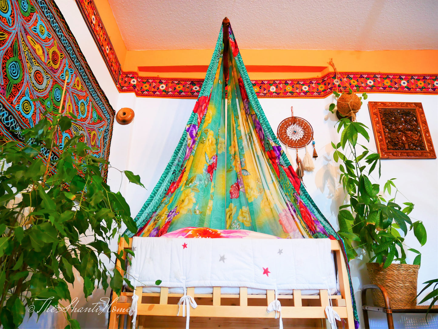 Baby Bed Canopy Kashmiri Crib Canopy Set Colorful Indian Saree Bed Curtain with Hand-Carved Walnut Curtain Rod Hippie Style Nursery Decor Baldachin - The Shanti Home