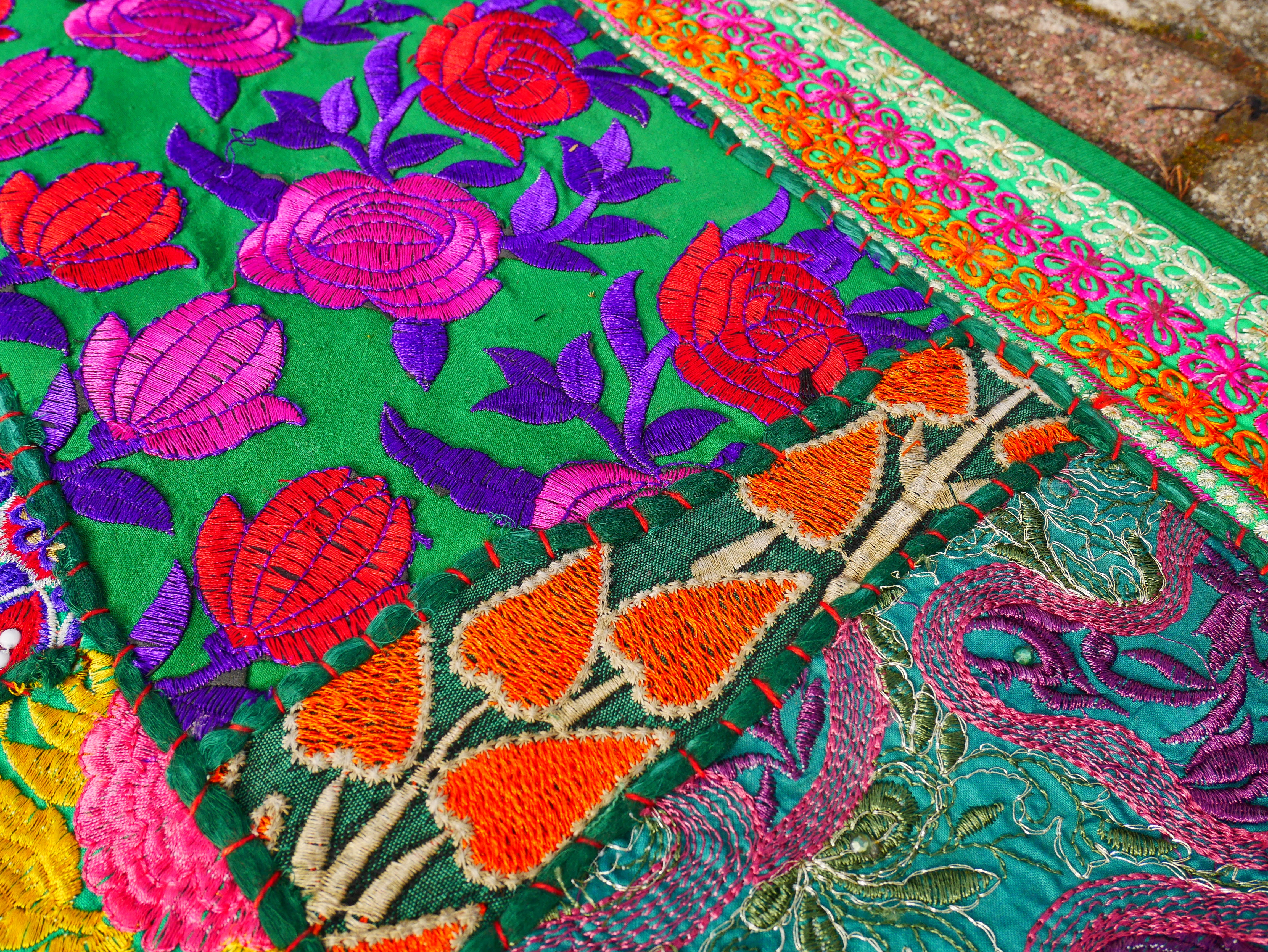 Colgante de puerta indio - Toran - tapiz de pared verde para decoración de pared bohemia y hogares hippies