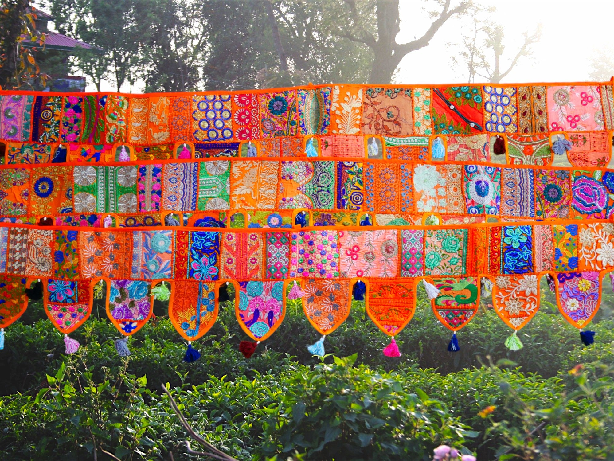 Cenefa de ventana india Toran extragrande de 1,98 m - Adorno para puerta - Decoración de pared hippie