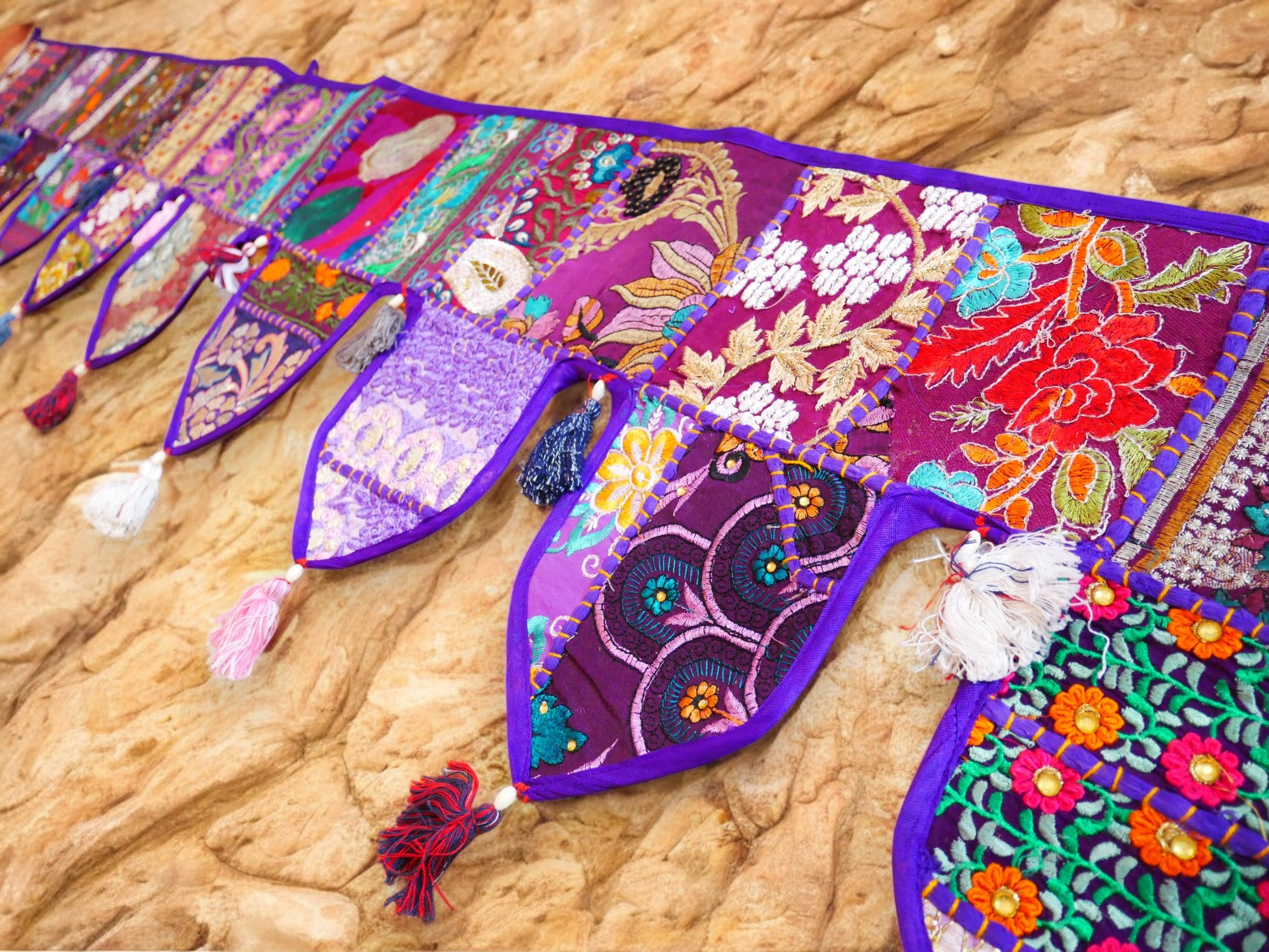 Cenefa de ventana india Toran extragrande de 1,98 m - Adorno para puerta - Decoración de pared hippie