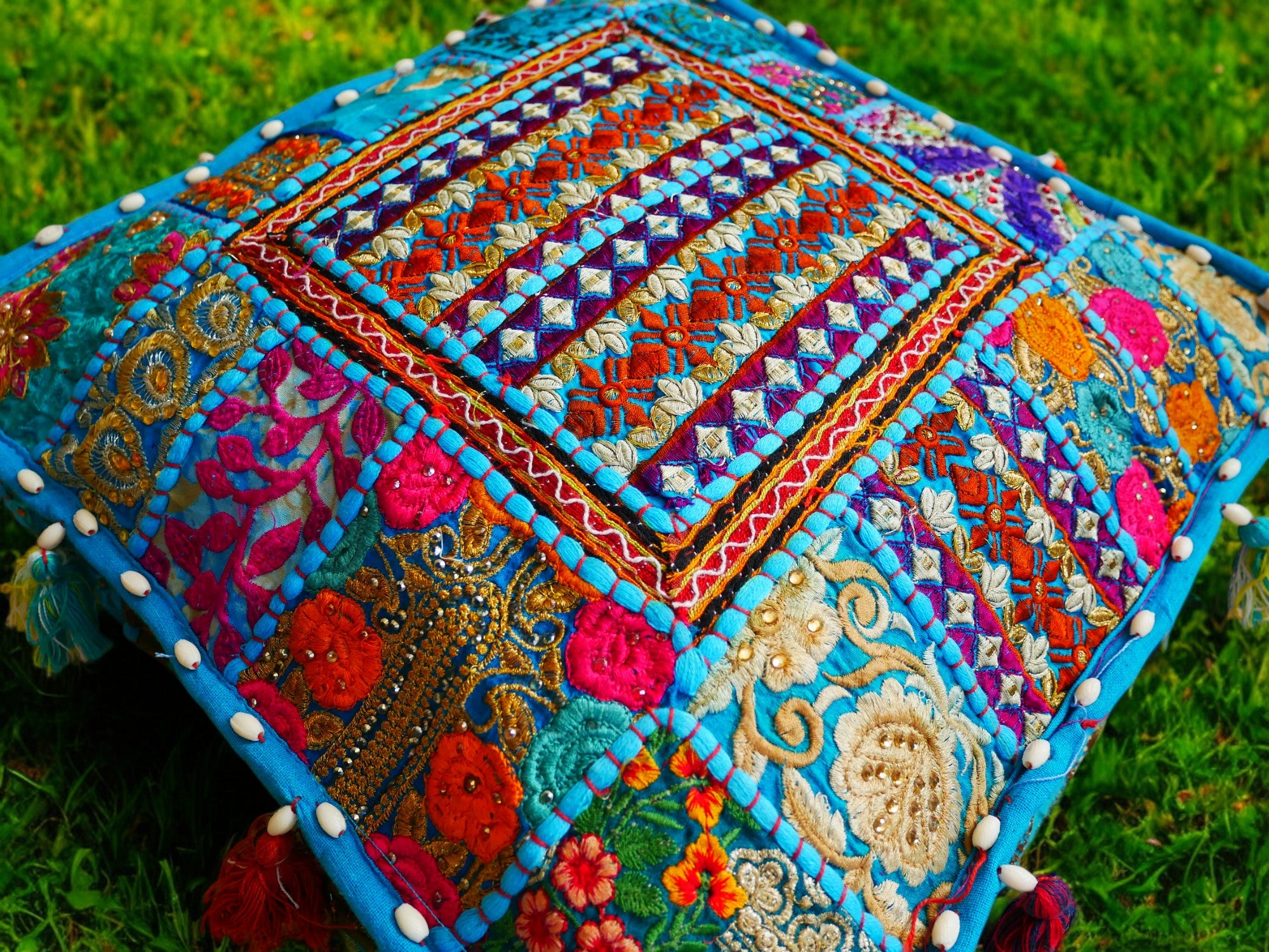 Funda de cojín de suelo Rajastani de 16" | Cojín de meditación - Cojín decorativo para asientos indios bohemios de suelo