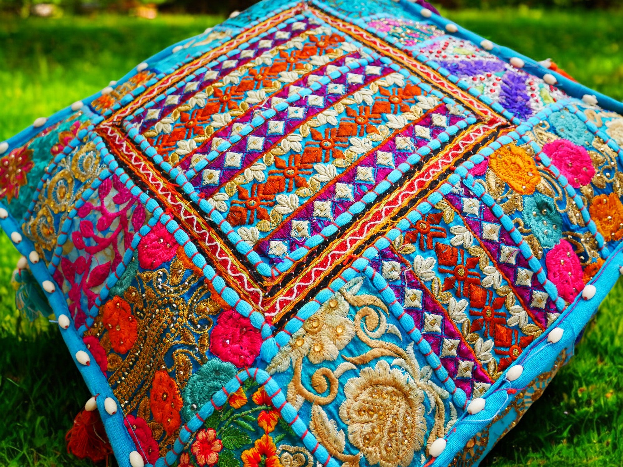 Funda de cojín de suelo Rajastani de 16" | Cojín de meditación - Cojín decorativo para asientos indios bohemios de suelo