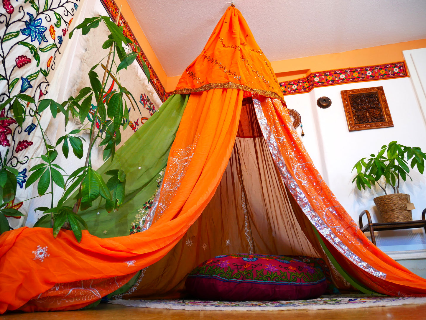 Boho canopy - Saree tent - bed canopy  | hippie decor - Shanti baldachin for Meditation Spaces or Reading nooks