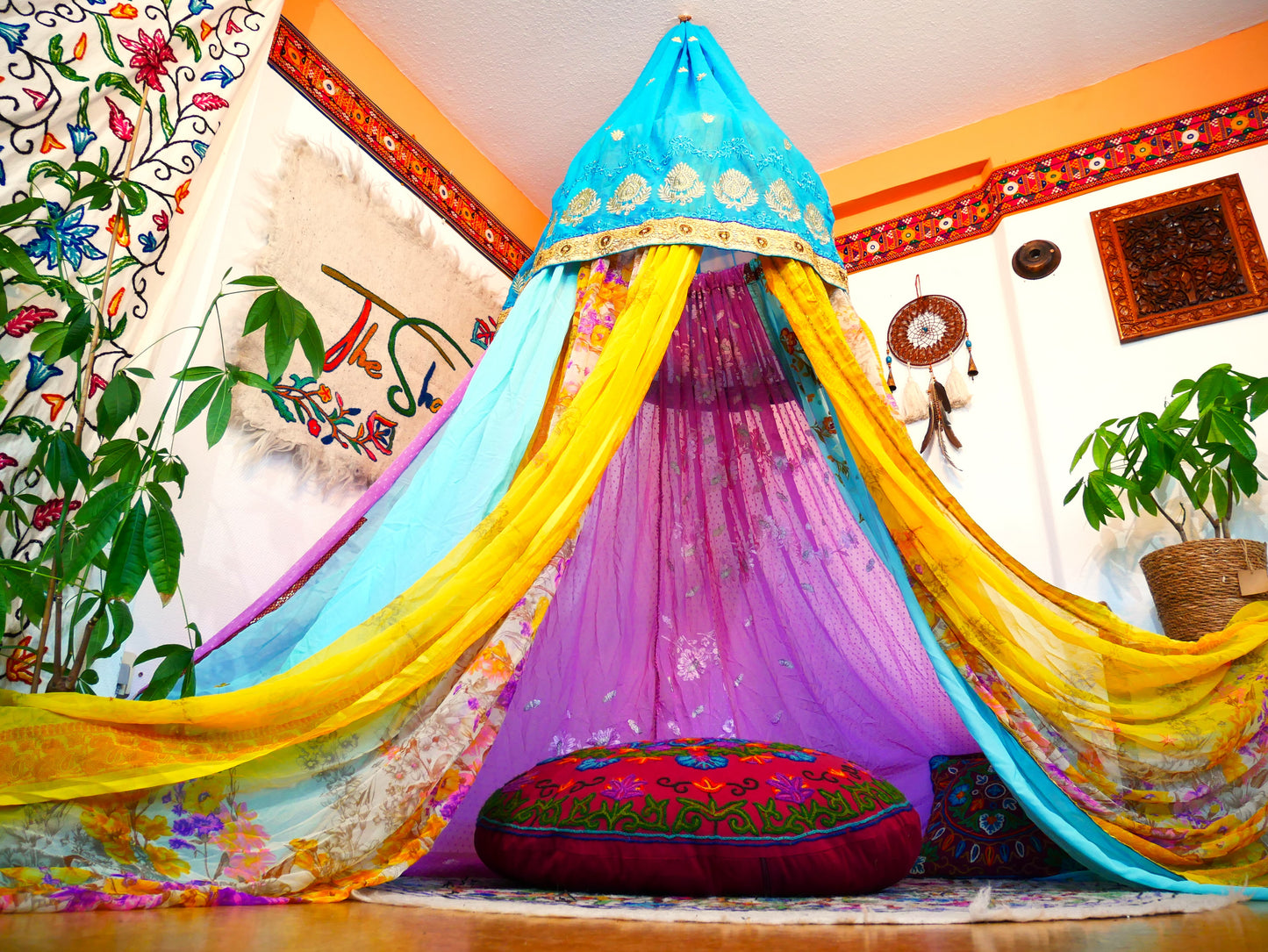 Boho canopy Saree tent - bed canopy  | bohemian wedding backdrop - Hippie decor - floor seating area | meditation room - Shanti baldachin