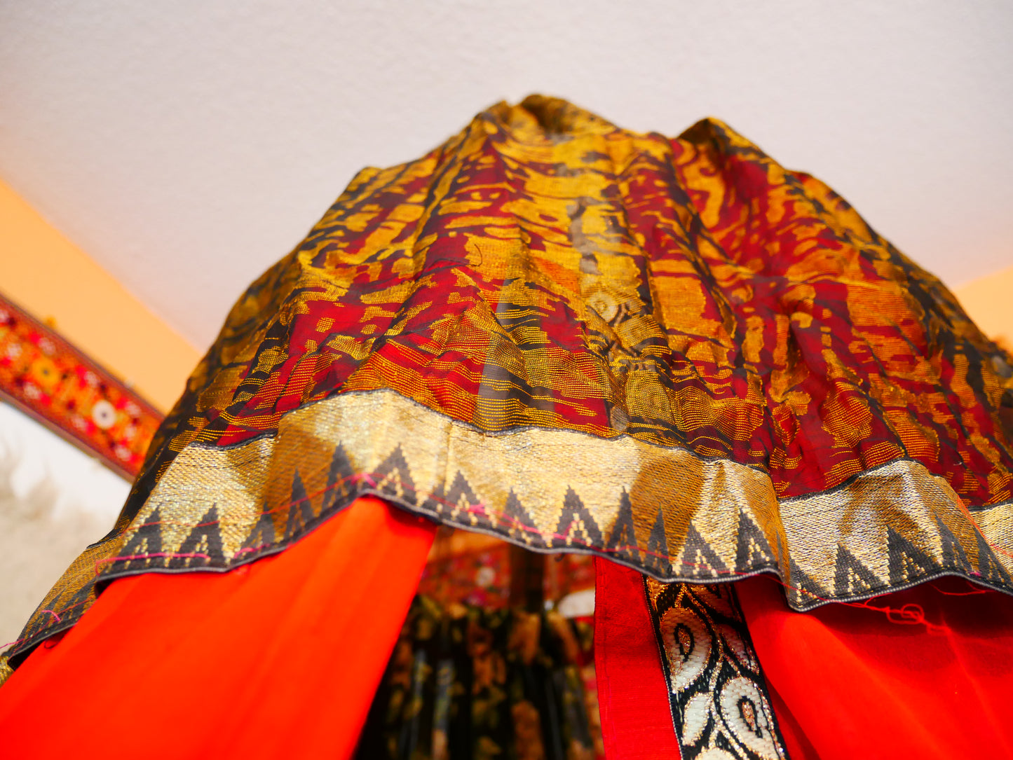Boho canopy - Saree tent - bed canopy  | hippie decor - Shanti baldachin for Meditation Spaces or Reading nooks