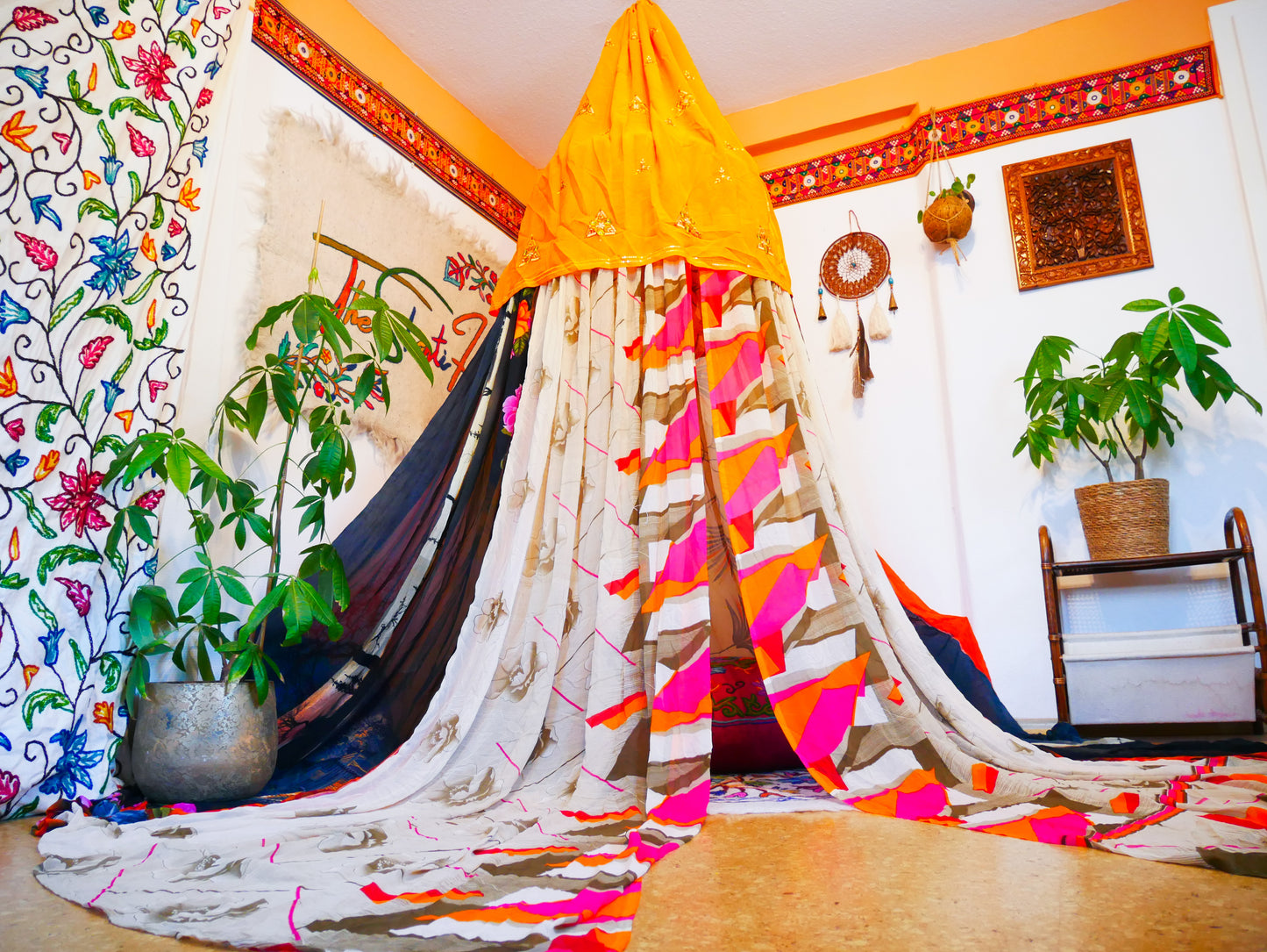 Boho canopy - Saree tent - bed canopy  | hippie decor - Shanti baldachin for Meditation Spaces or Reading nooks