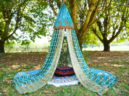 Boho canopy - Saree tent - bed canopy  | hippie decor - Shanti baldachin for Meditation Spaces or Reading nooks