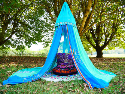 Saree canopy - indoor tent - bed canopy | bohemian wedding backdrop | Indian Hippie decor - floor seating area | meditation room - glamping