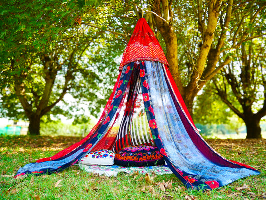 Saree tent Indian canopy - boho bed canopy  | bohemian wedding backdrop - Hippie decor - floor seating area | meditation room - Shanti baldachin