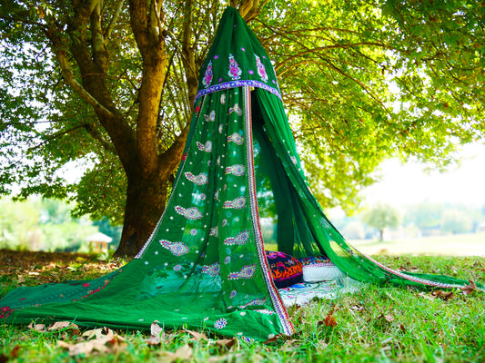 Boho canopy - Saree tent - bed canopy  | hippie decor - Shanti baldachin for Meditation Spaces or Reading nooks