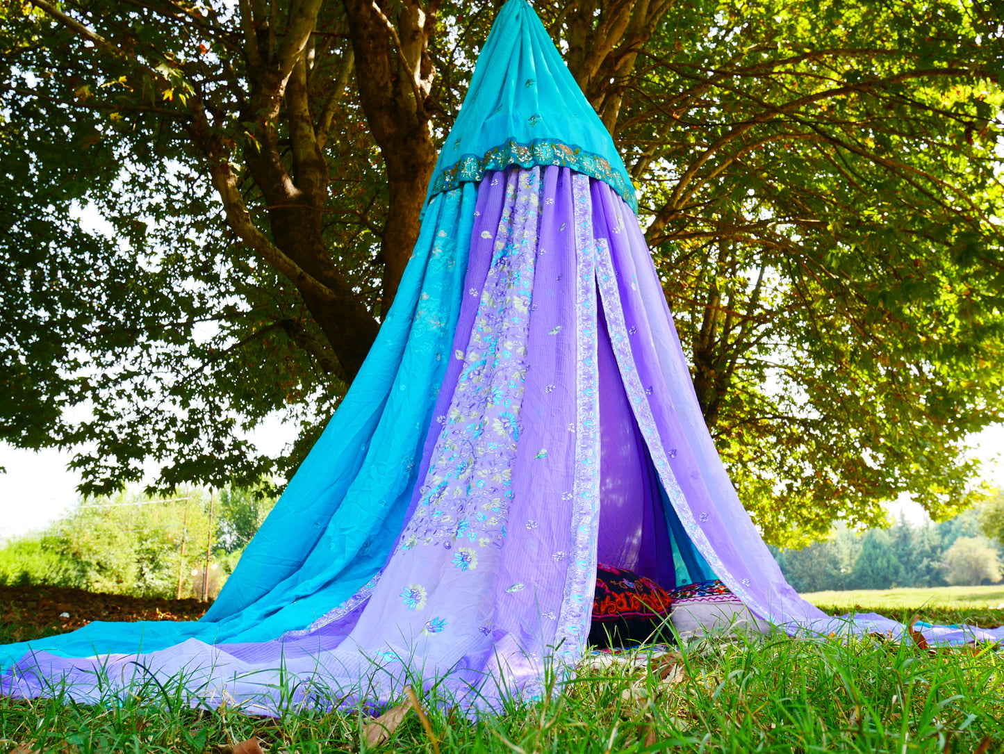 Saree tent Shanti canopy - boho bed canopy  | bohemian wedding backdrop - Hippie decor - floor seating area | meditation room