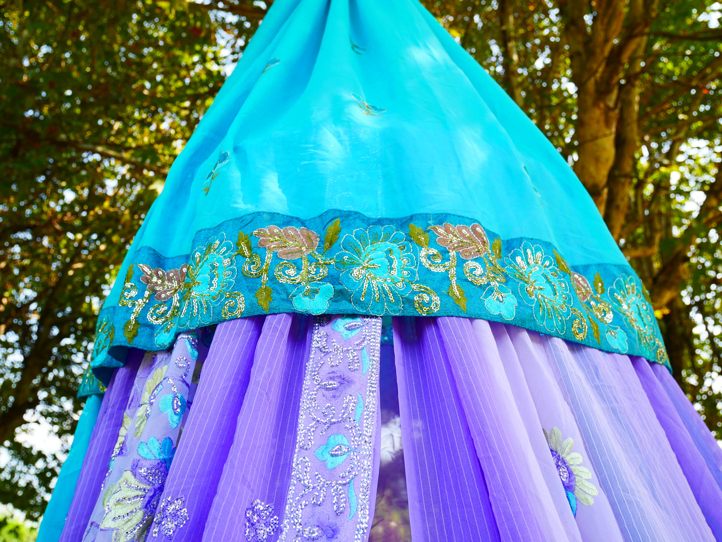 Saree tent Shanti canopy - boho bed canopy  | bohemian wedding backdrop - Hippie decor - floor seating area | meditation room