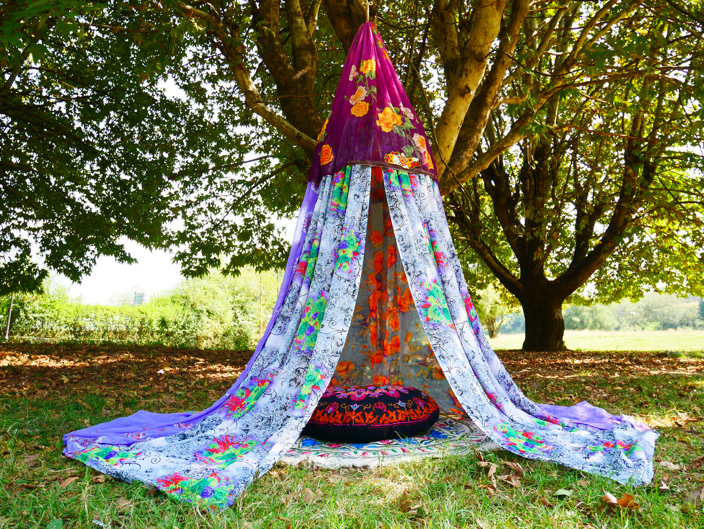 Saree tent Indian canopy - boho bed canopy  | bohemian wedding backdrop - Hippie decor - floor seating area | meditation room - Shanti baldachin