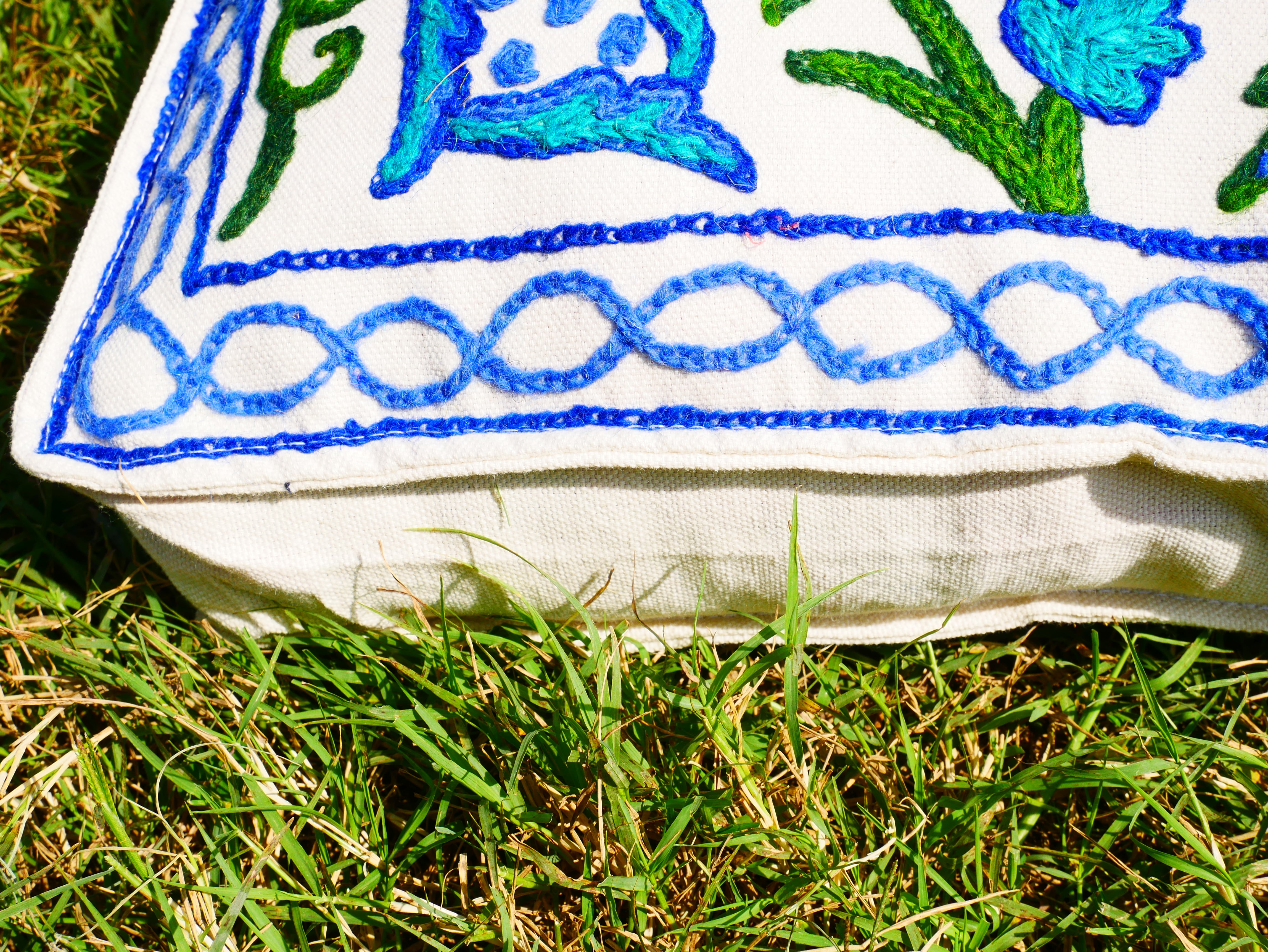 Kashmiri Wool Meditation Cushion – Hand-Embroidered Floral Design