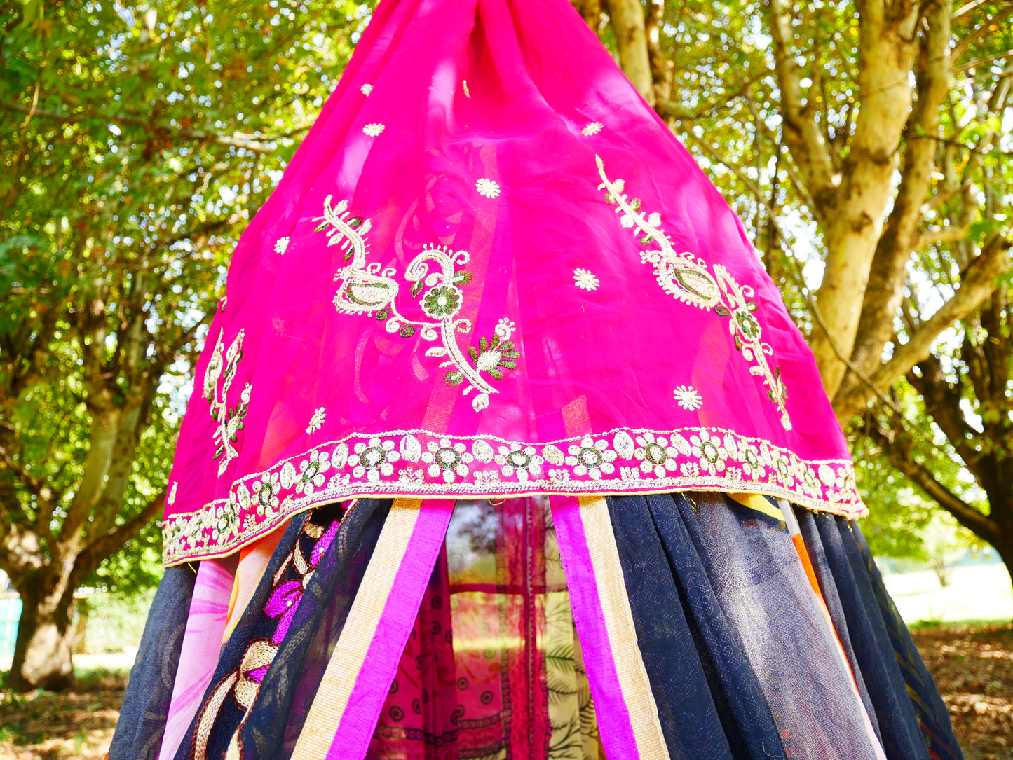 Boho canopy Saree tent - bed canopy  | hippie decor - Shanti baldachin for Meditation Spaces or Reading nooks