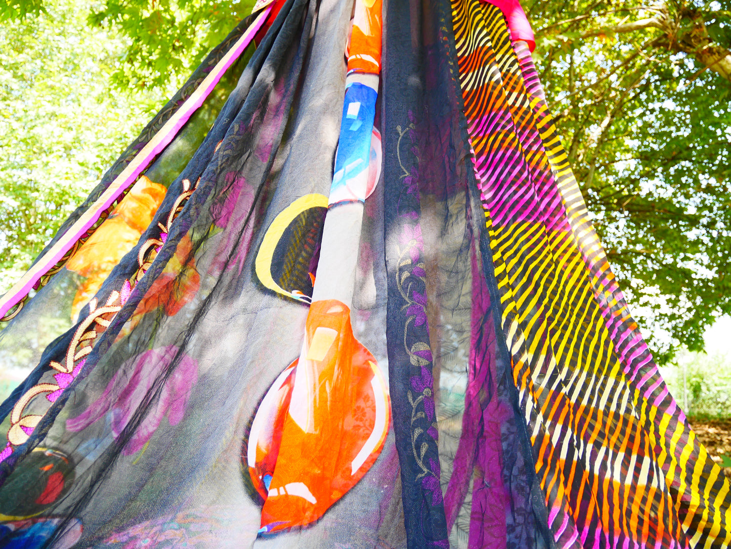 Boho canopy Saree tent - bed canopy  | hippie decor - Shanti baldachin for Meditation Spaces or Reading nooks