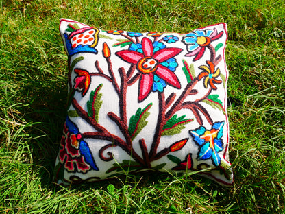 Kashmiri Embroidery pillow "Duanz Dar" Crewel Pillow Covers: Handcrafted by Artisans 16x16 inches