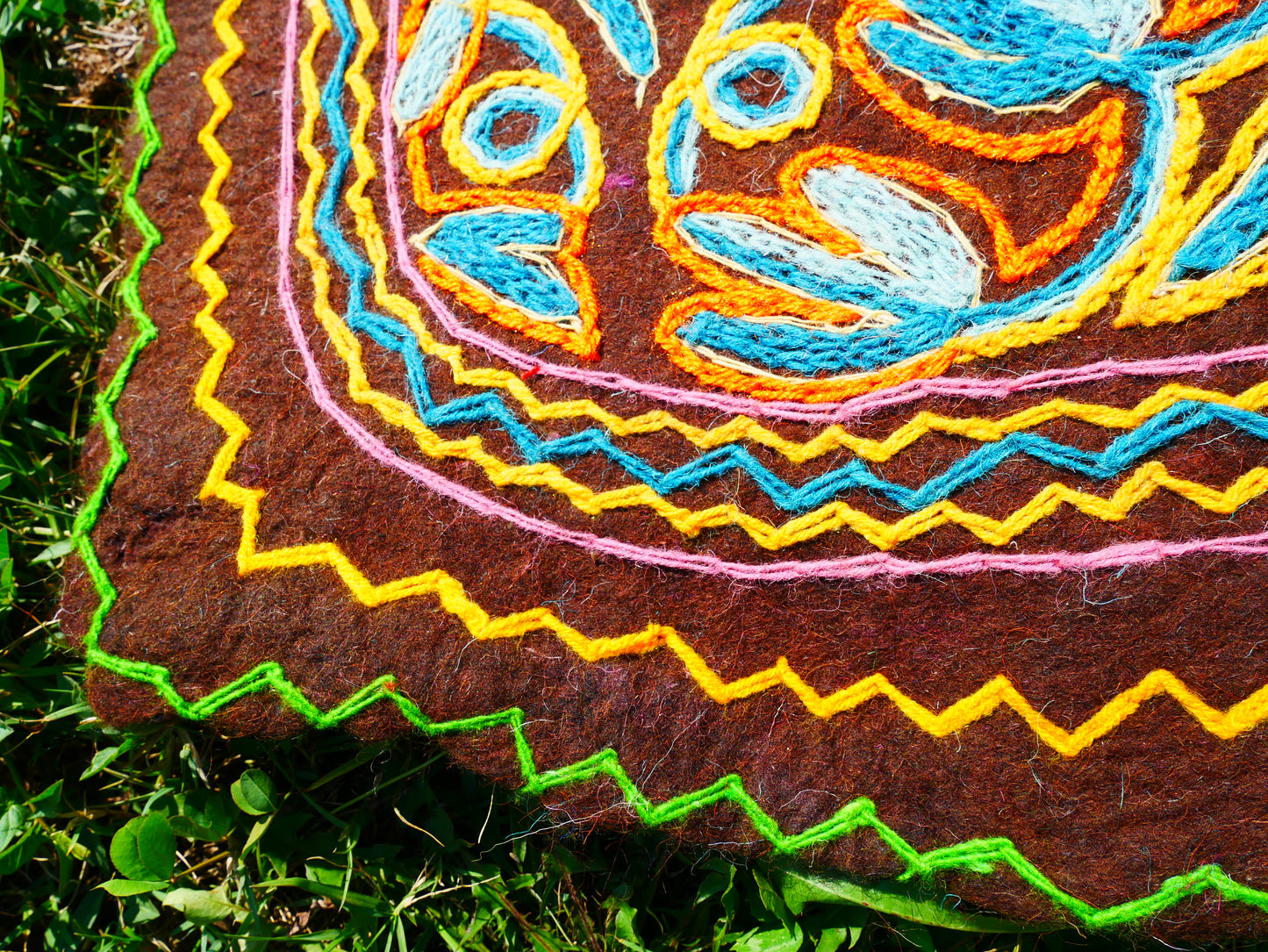 Hand felted Kashmiri Namda rug 6x10 fully embroidered - soft bohemian bedroom rug