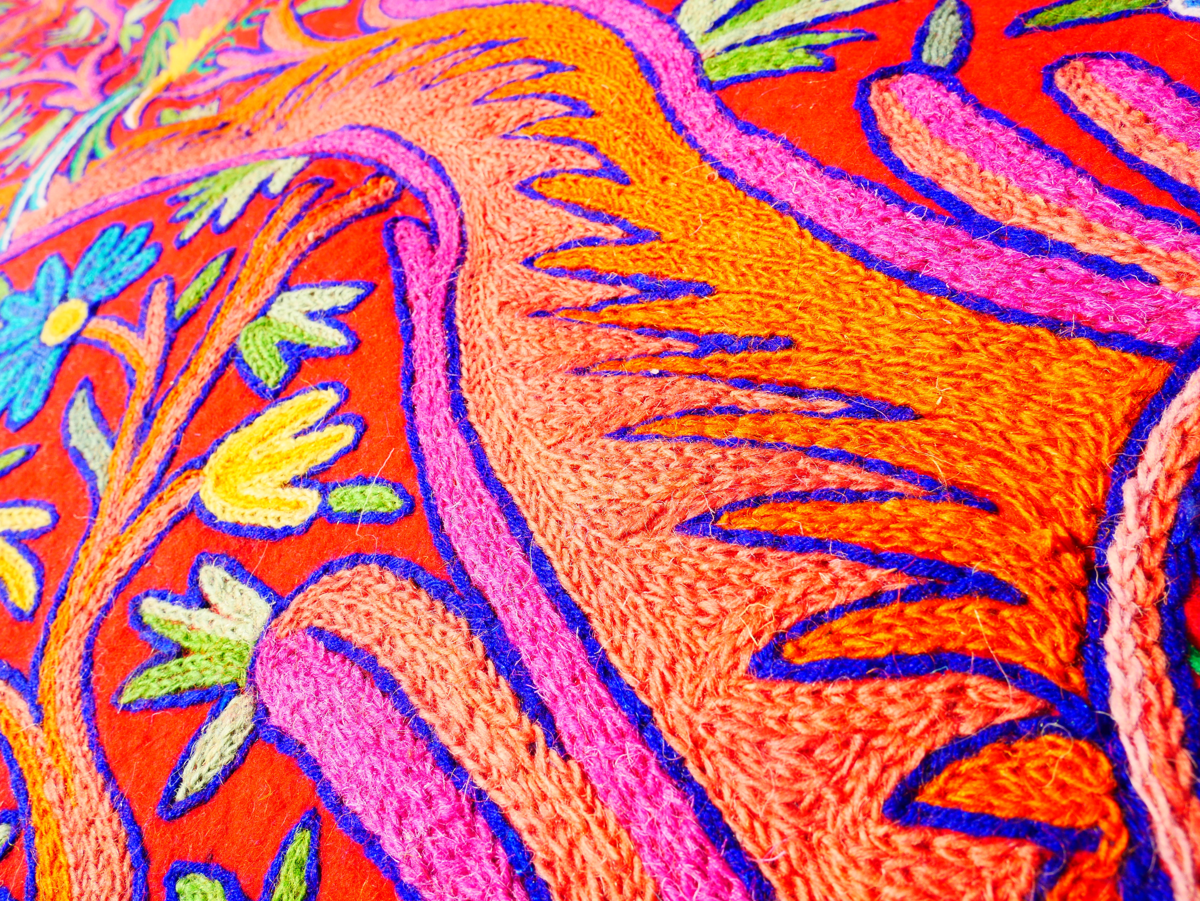 Alfombra Namda de lana grande 12x6 pies | Alfombra de área afieltrada hecha a mano "Jardín del Himalaya" | Alfombra con bordado tradicional de Cachemira