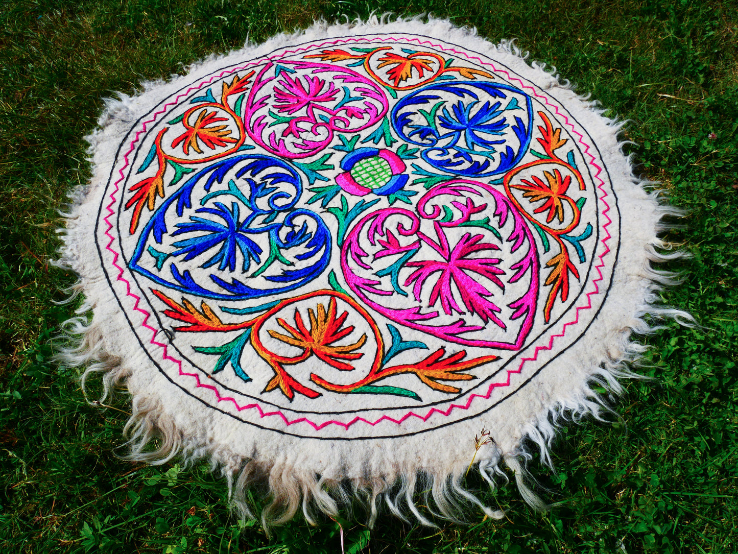 Round Mandala rug | Kashmiri "Namda" felt wool rug, hand embroidered colorful boho accent rug