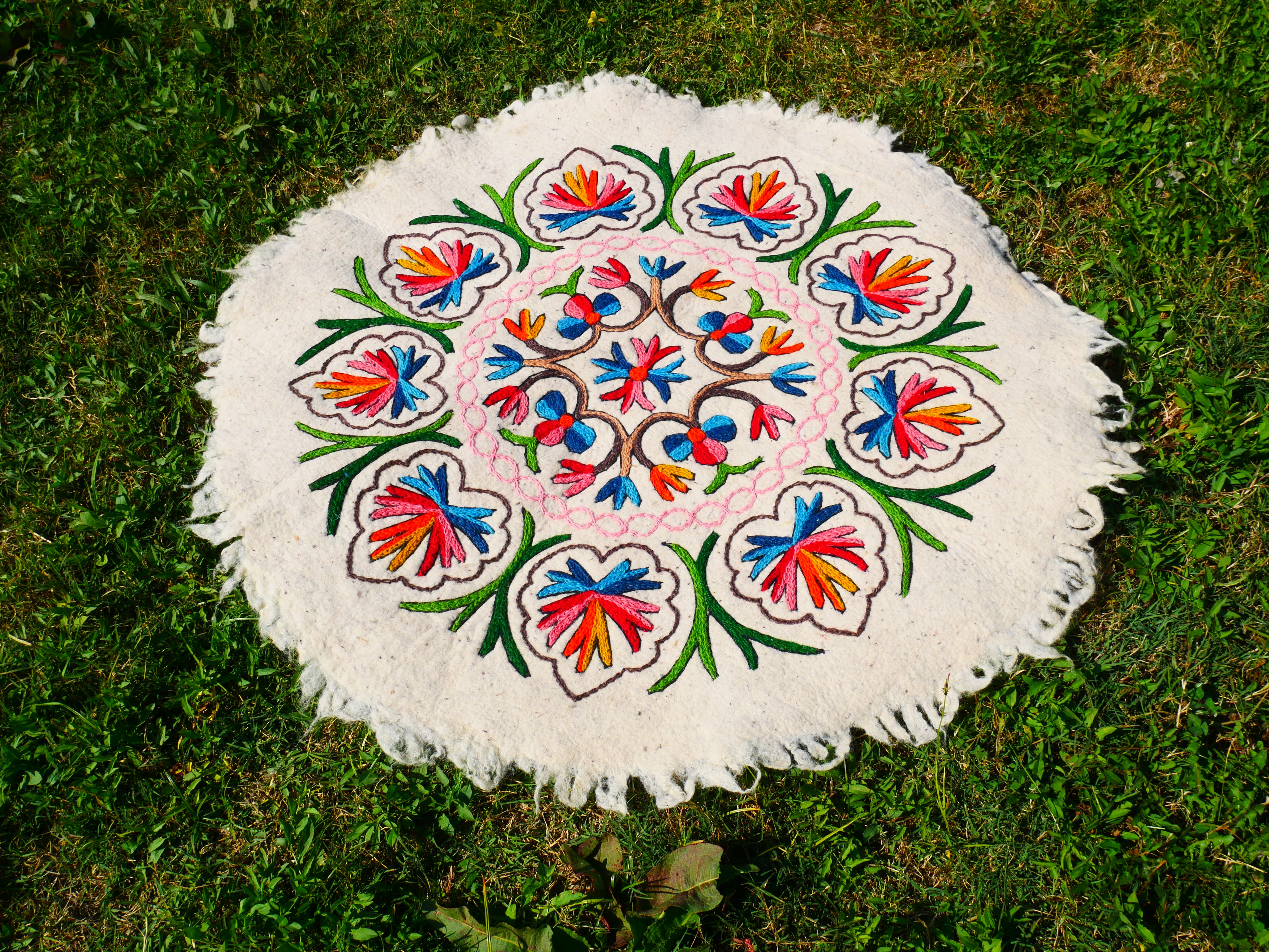 Boho Mandala Rug – Handcrafted Wool Namda from Kashmir, Colorful Embroidery