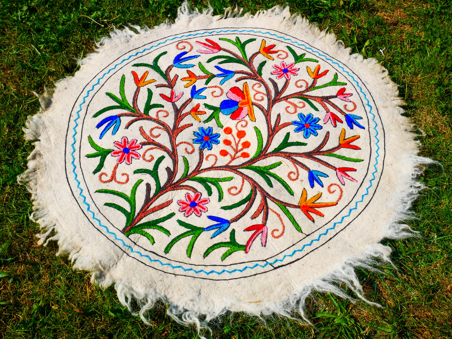 Boho Mandala Rug – Handcrafted Wool Namda from Kashmir, Colorful Embroidered Home Decor