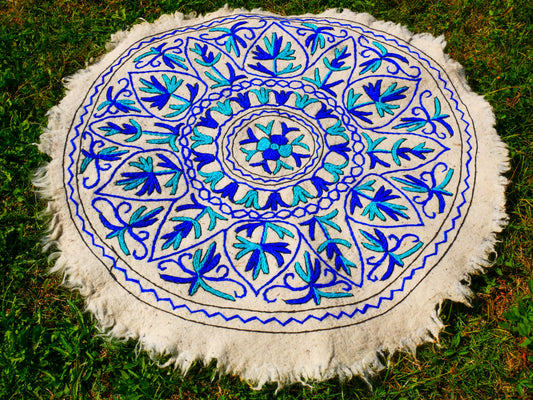 Boho Mandala Rug – Handcrafted Wool Namda from Kashmir, Colorful Embroidery