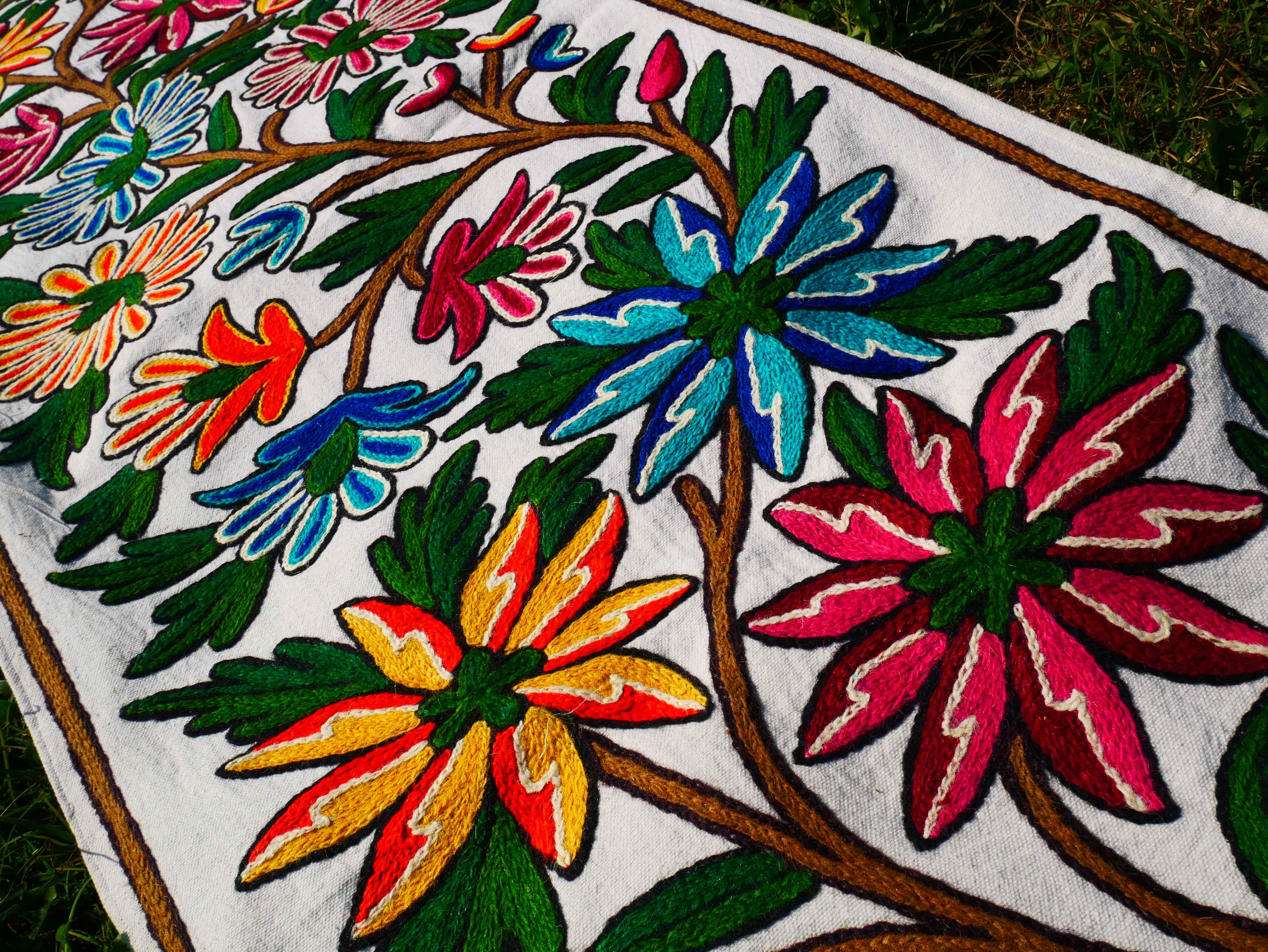 Kashmiri Crewel Embroidered Table Runner – Handmade Floral Table Decor with Traditional Crewel Embroidery