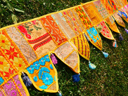 Extra large Toran 6,5ft Indian window valance - door hanging - Hippie wall decor