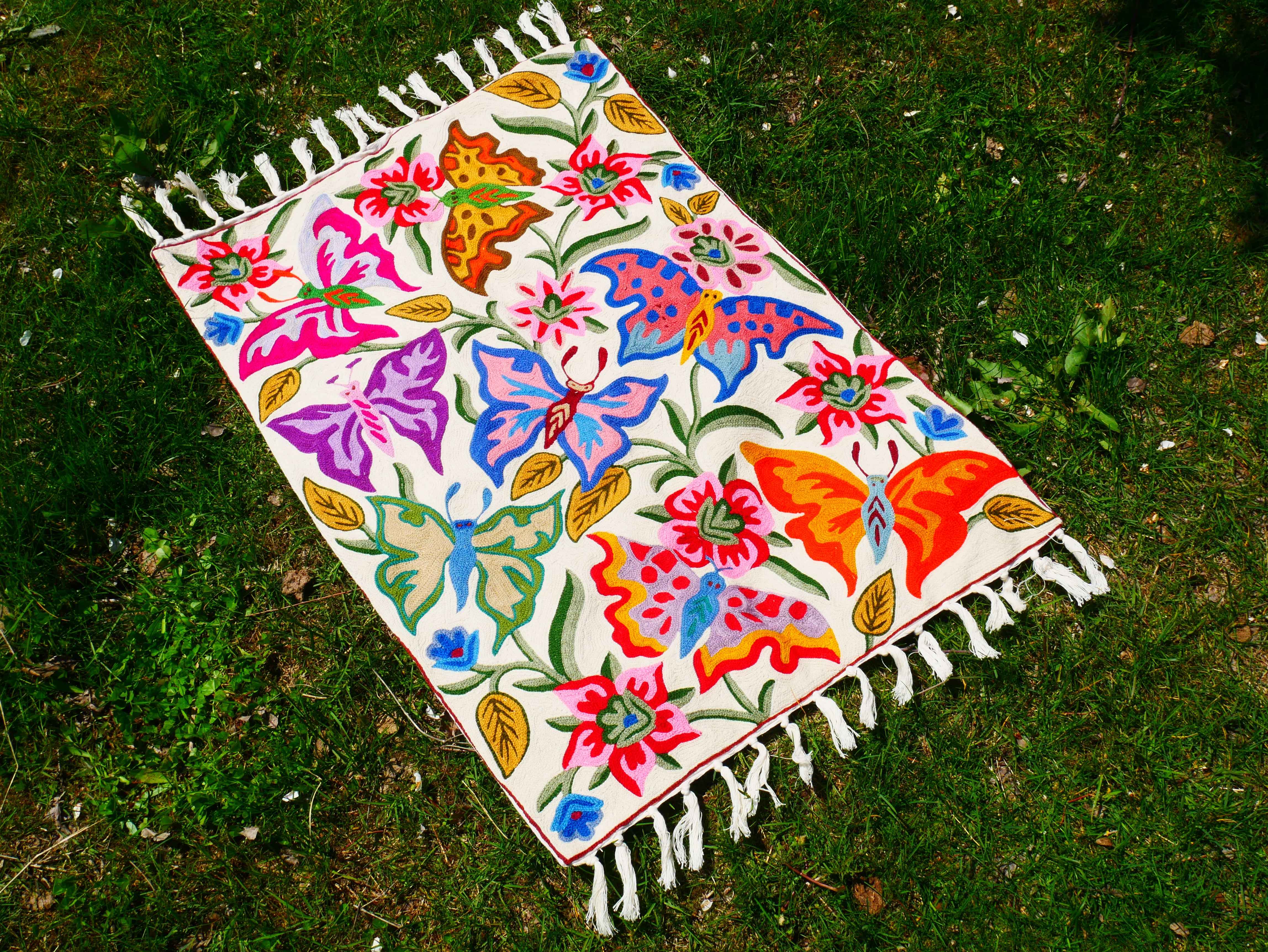 Handbestickter Wandbehang - Kashmiri Crewel Wandttepich aus Wolle und Baumwolle