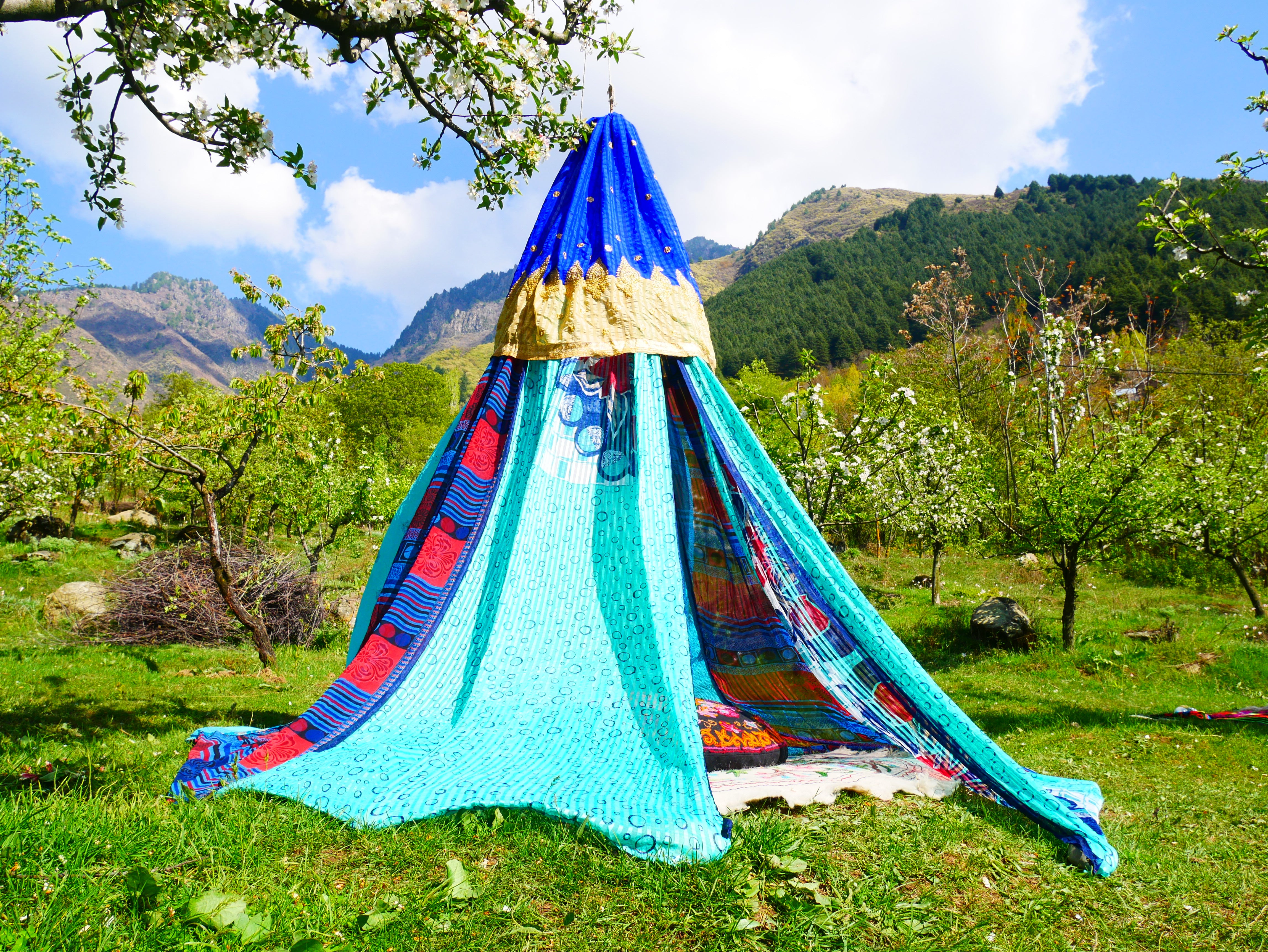 Dosel bohemio - Tienda de sari - Dosel de cama | Decoración hippie - Baldaquino Shanti para espacios de meditación o rincones de lectura