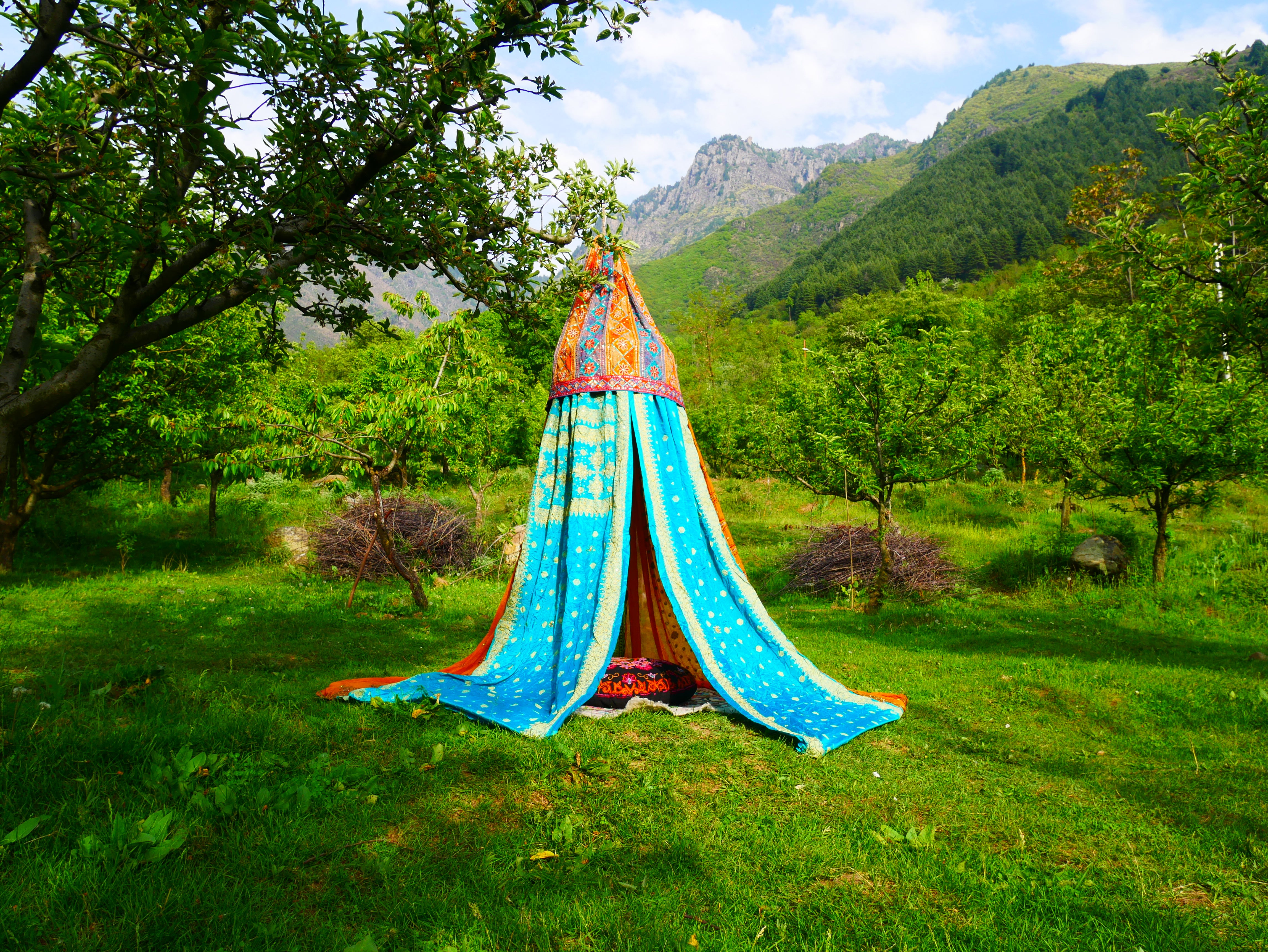 Embroidery canopy - Wedding Saree tent - bed canopy  | hippie decor - Shanti baldachin