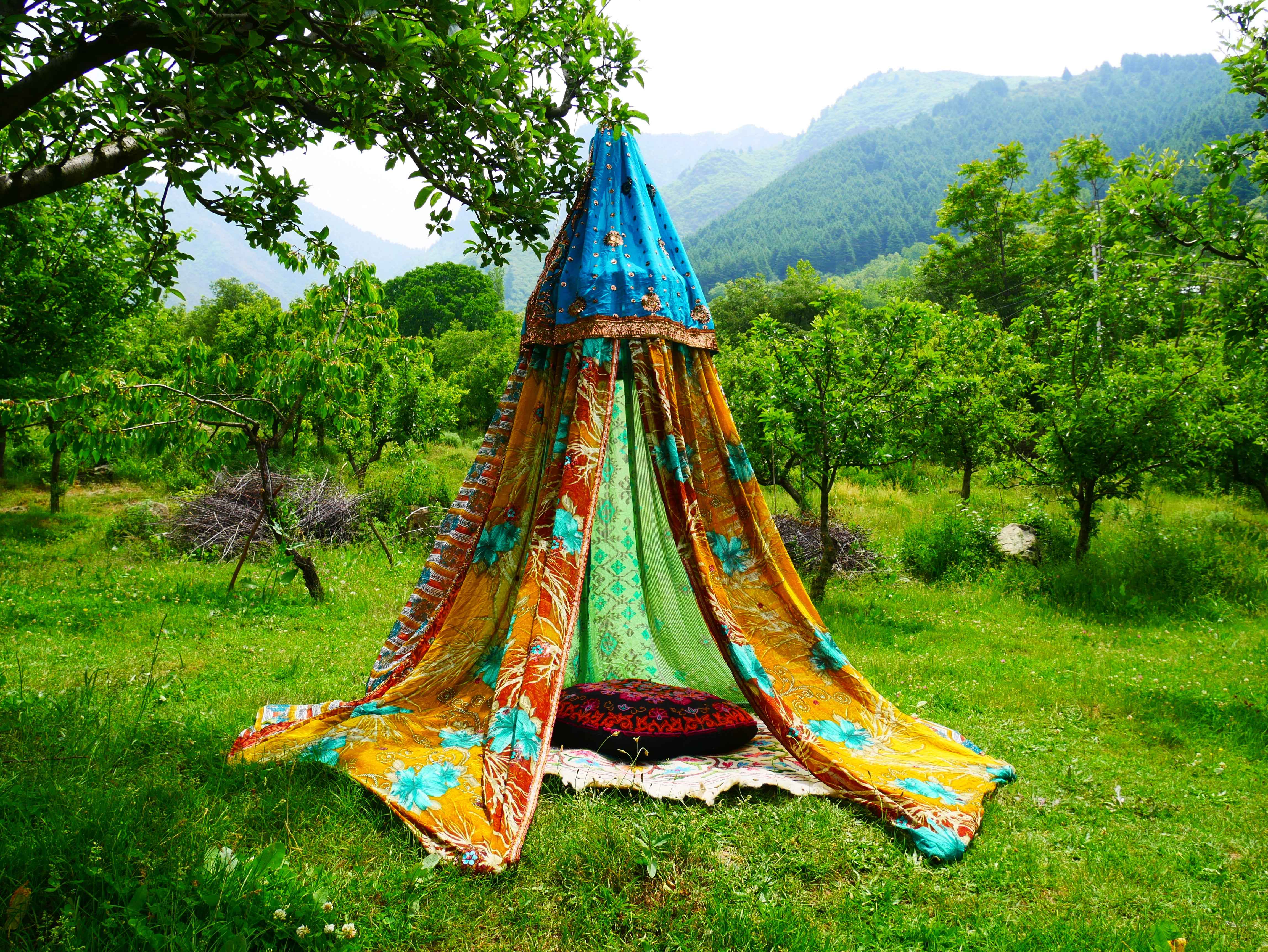 Shanti Canopy Saree tent - bed canopy | Kashmiri baldachin for Meditation Spaces or Reading nooks
