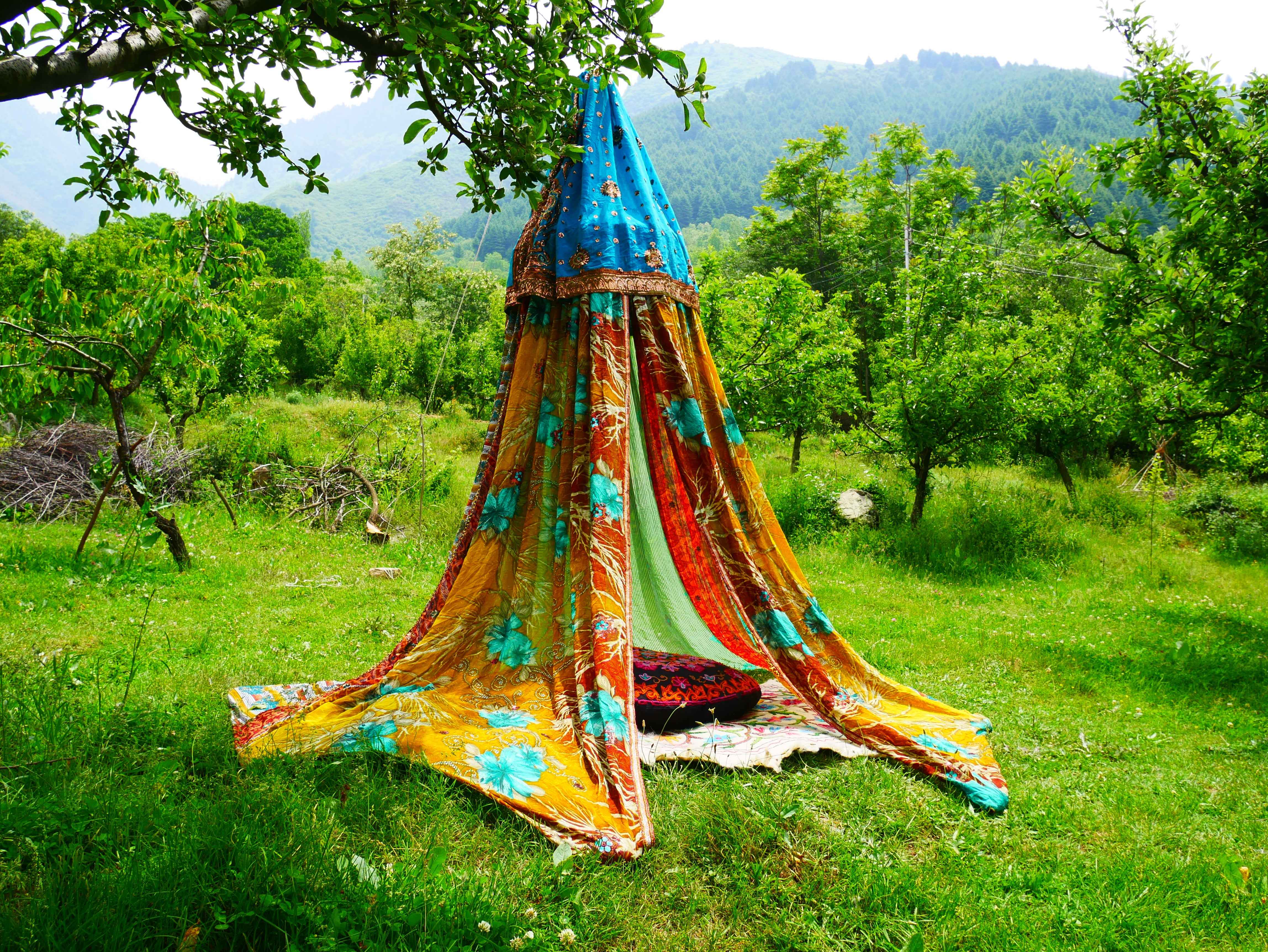 Shanti Canopy Saree tent - bed canopy | Kashmiri baldachin for Meditation Spaces or Reading nooks