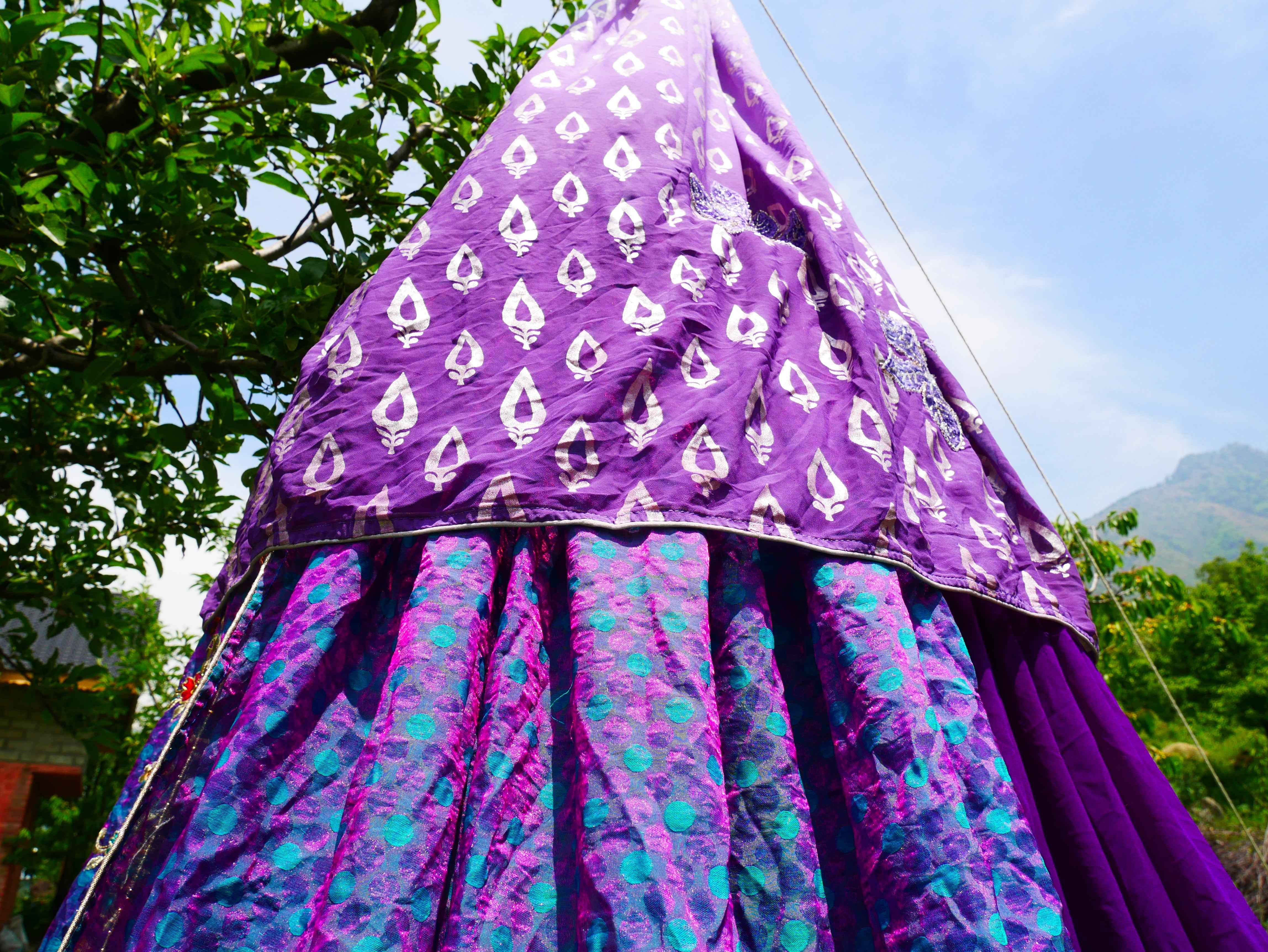 Saree canopy - hanging tent - bed canopy | bohemian wedding backdrop | for meditation rooms and reading nooks