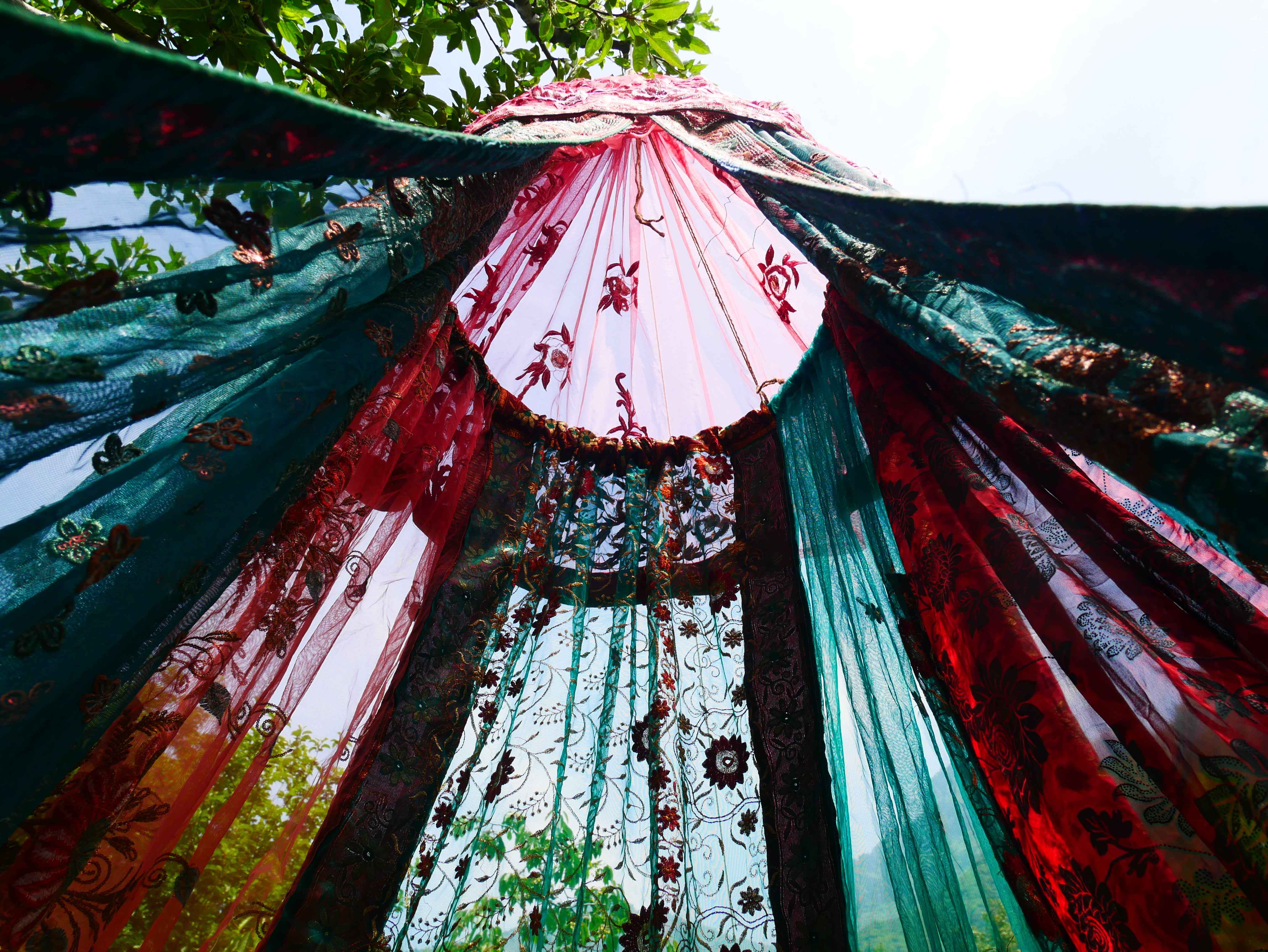 Kashmiri Canopy Saree tent - Bed Canopy | Shanti baldachin for Meditation Spaces or Kids play tent