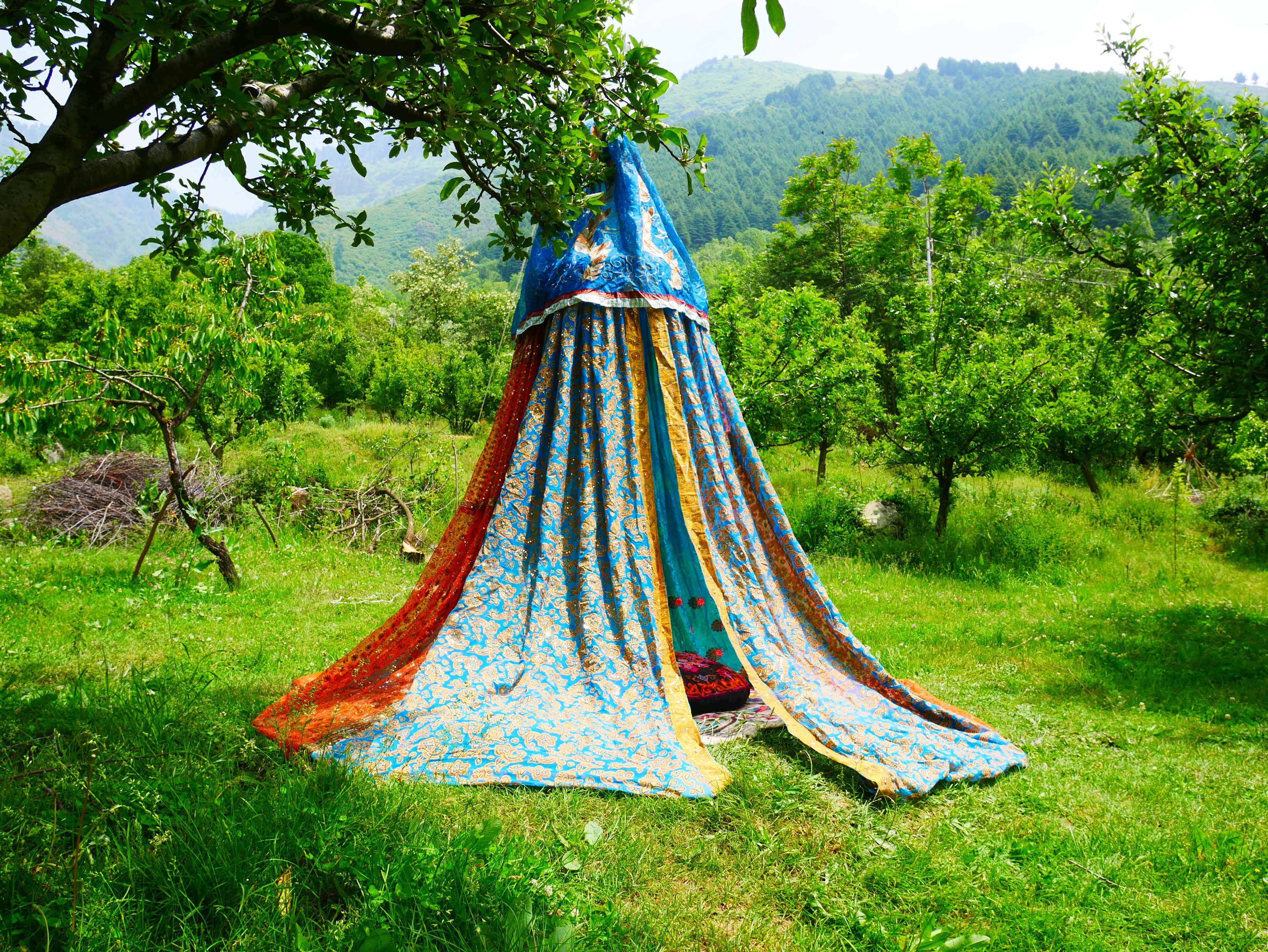 Shanti baldachin for Meditation Spaces or Reading nook - Kashmiri Canopy Saree tent