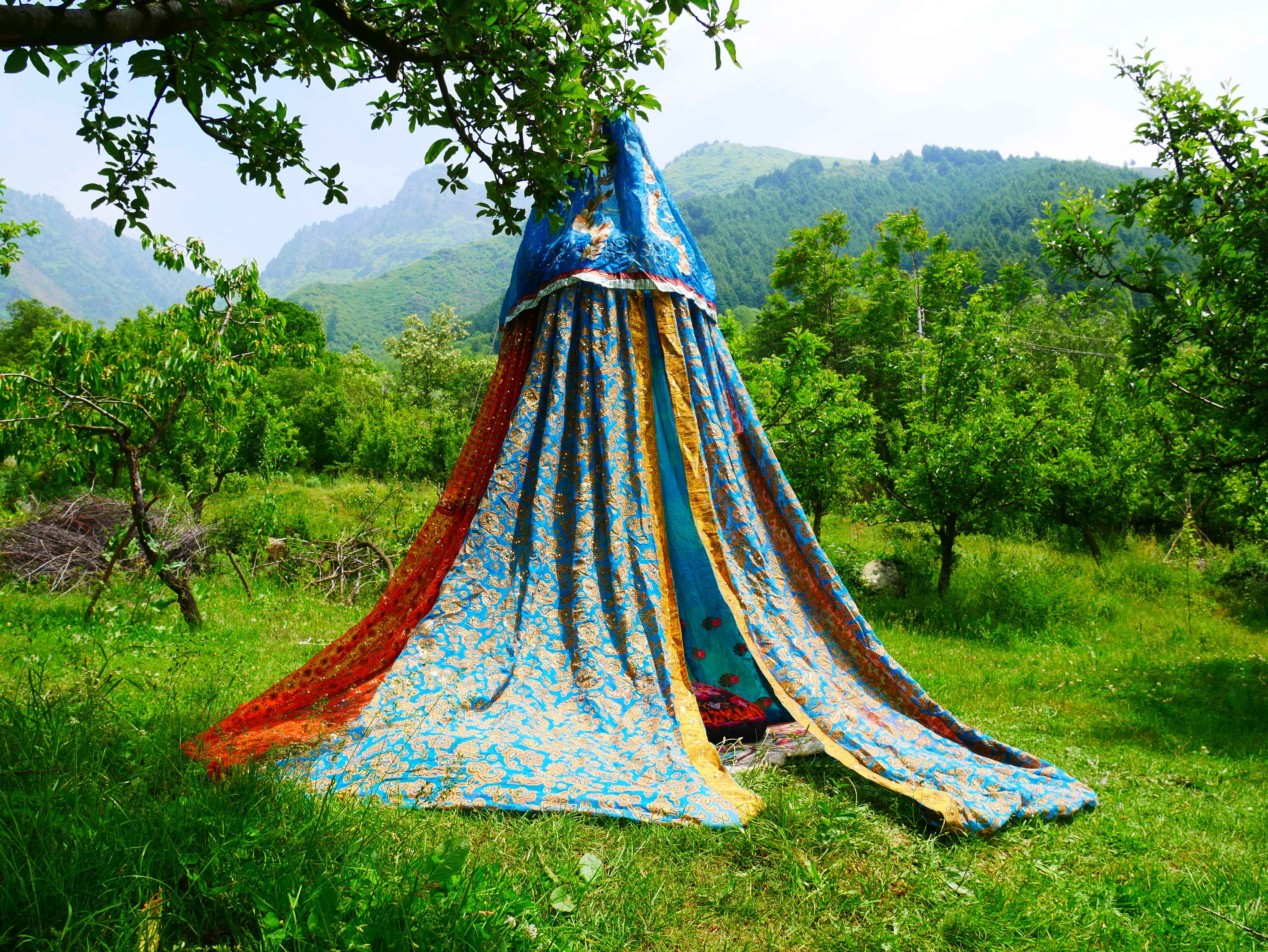Shanti baldachin for Meditation Spaces or Reading nook - Kashmiri Canopy Saree tent
