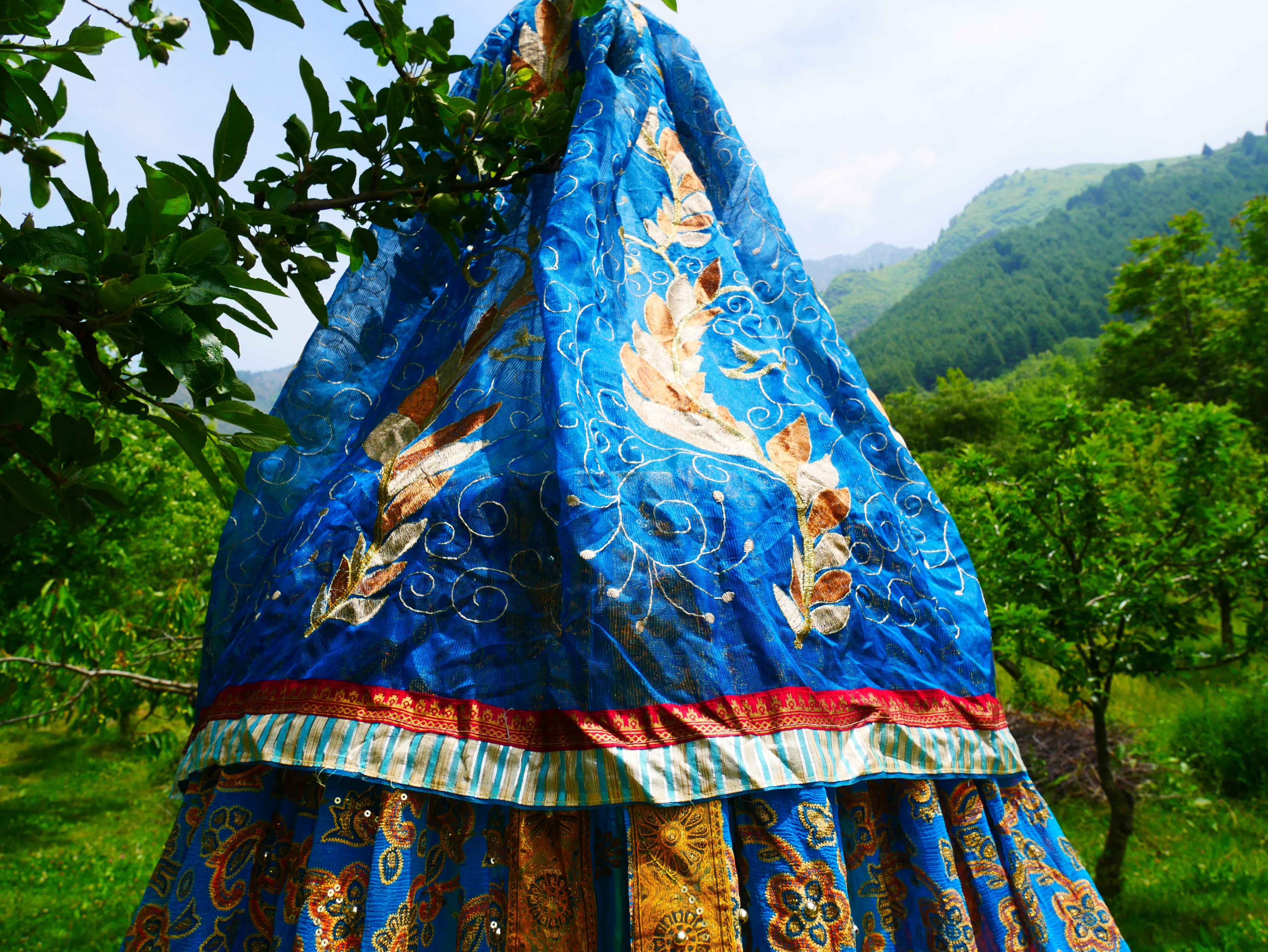Shanti baldachin for Meditation Spaces or Reading nook - Kashmiri Canopy Saree tent