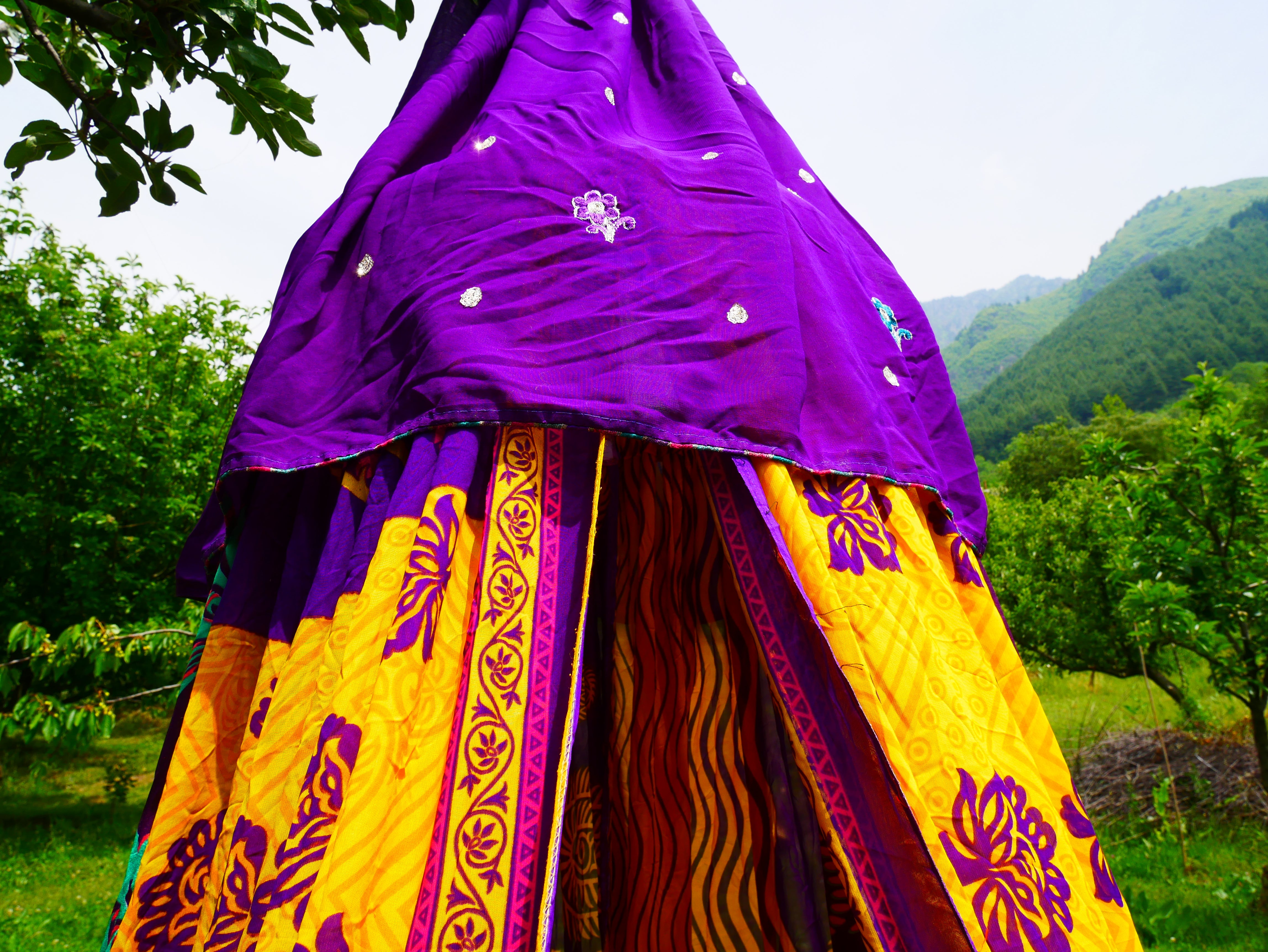 Kashmiri Canopy Saree tent - Bed Canopy  | Festival or Glamping decor - Shanti baldachin for Meditation Spaces